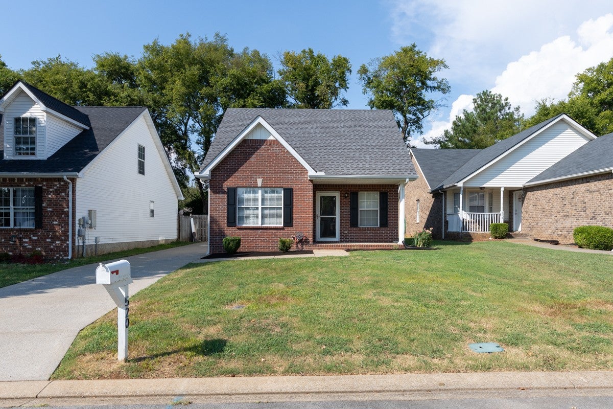 520 Freedom Ct