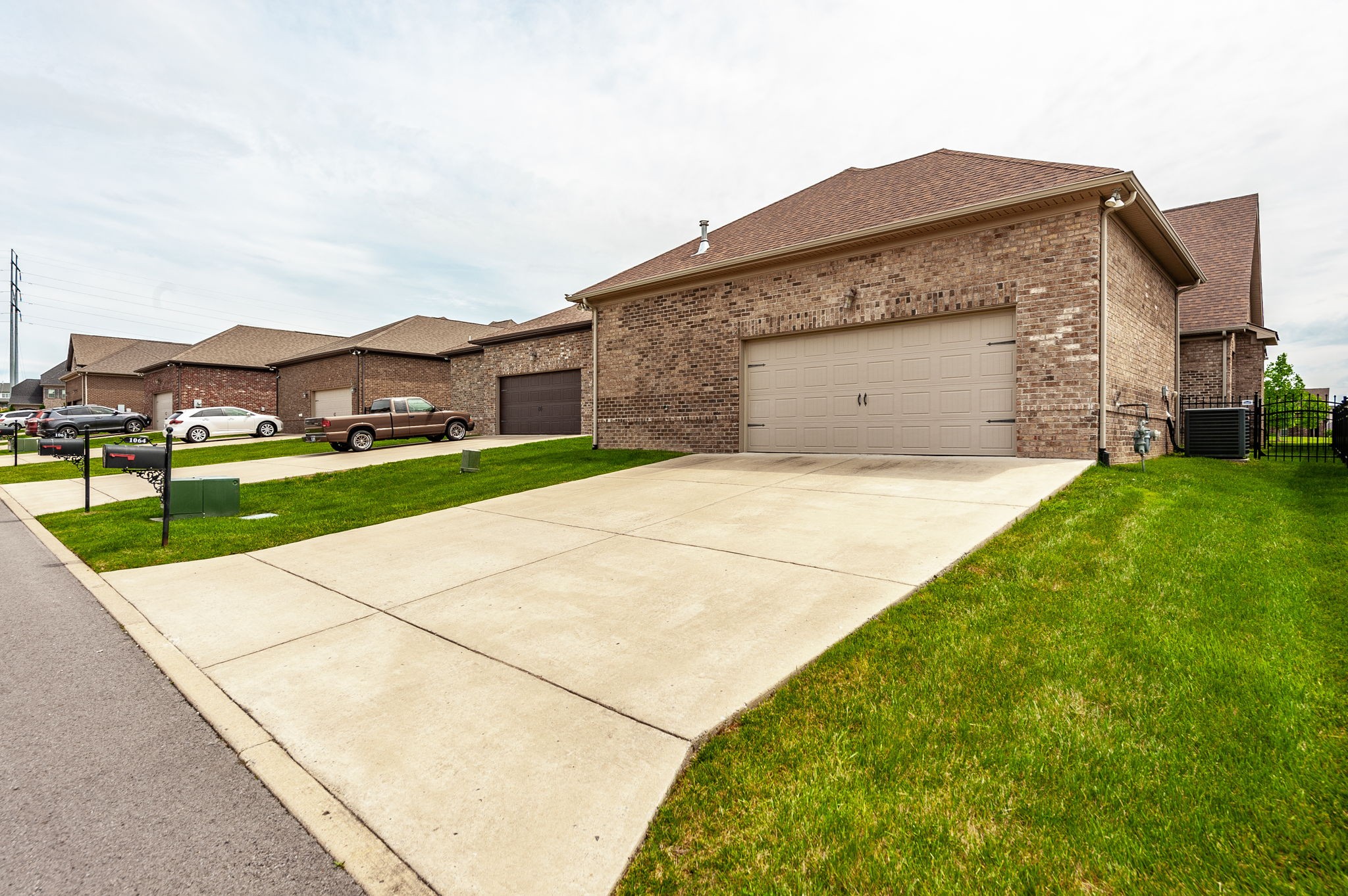 1064 Ambling Way