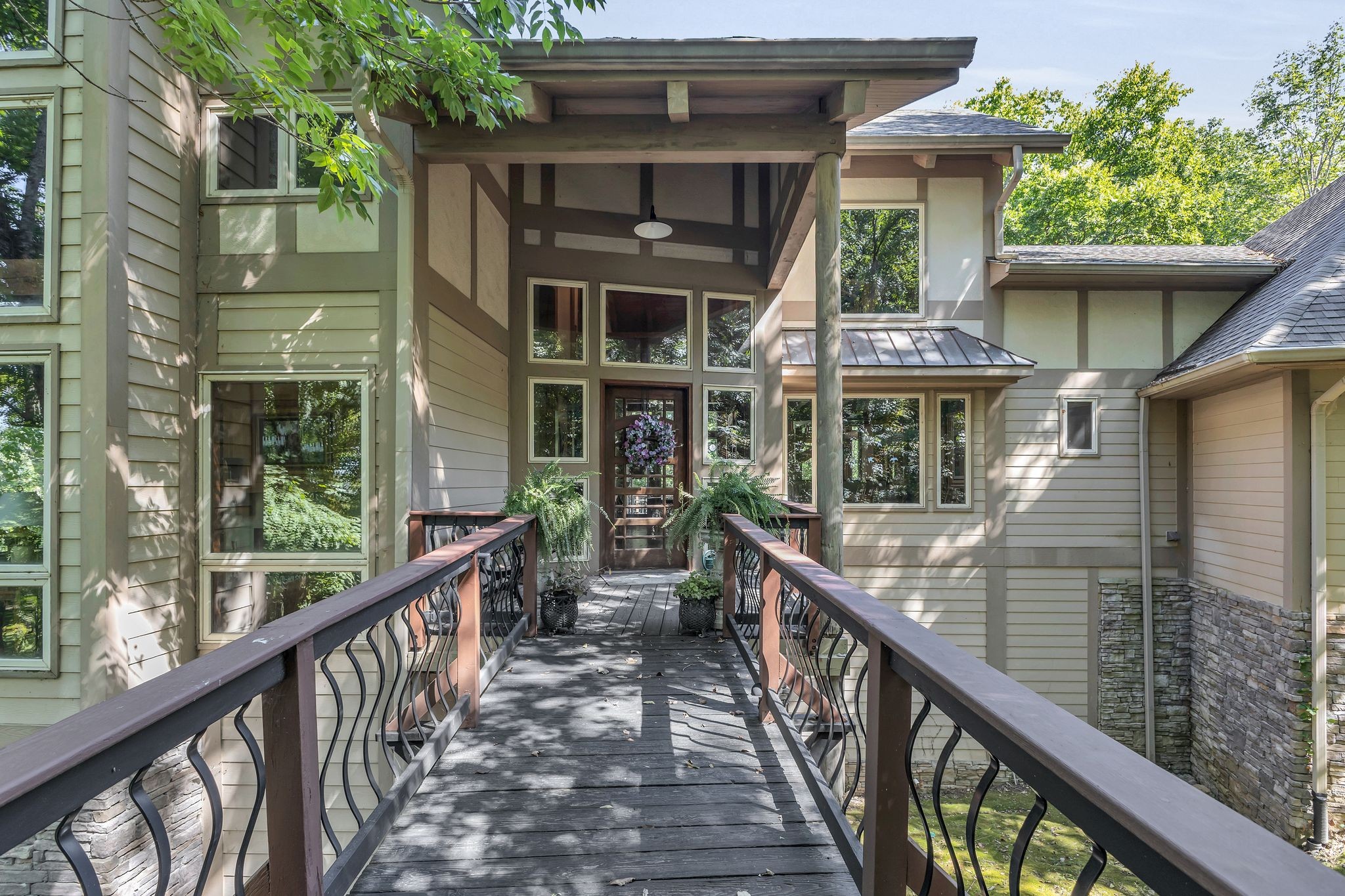 6314 Panorama Dr