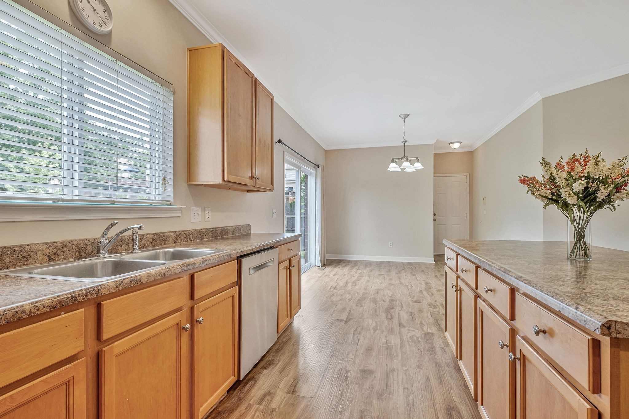 Franklin, Tennessee 37067, United States, 5 Bedrooms Bedrooms, ,3 BathroomsBathrooms,Residential,Active,173492