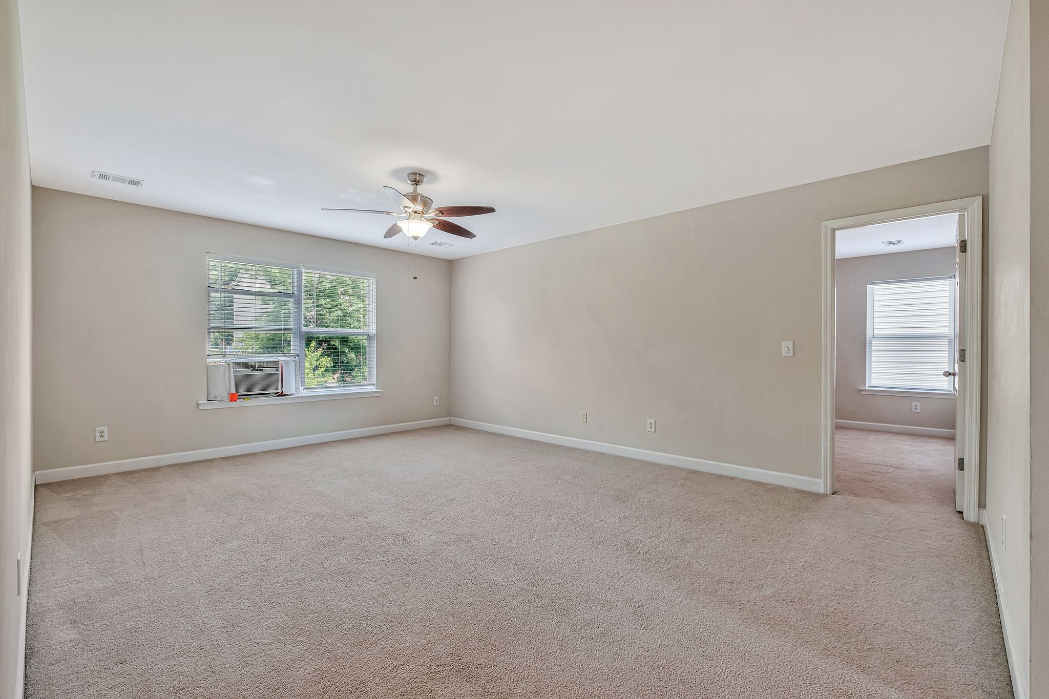 Franklin, Tennessee 37067, United States, 5 Bedrooms Bedrooms, ,3 BathroomsBathrooms,Residential,Active,173492