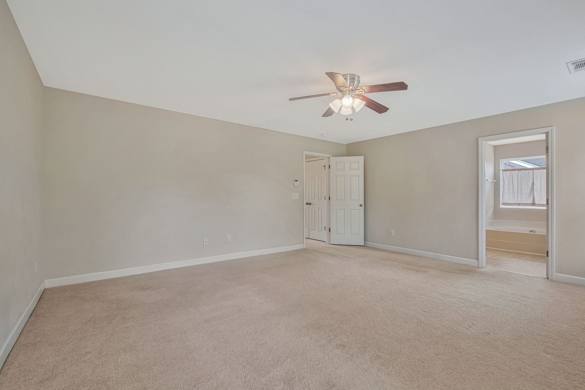 Franklin, Tennessee 37067, United States, 5 Bedrooms Bedrooms, ,3 BathroomsBathrooms,Residential,Active,173492