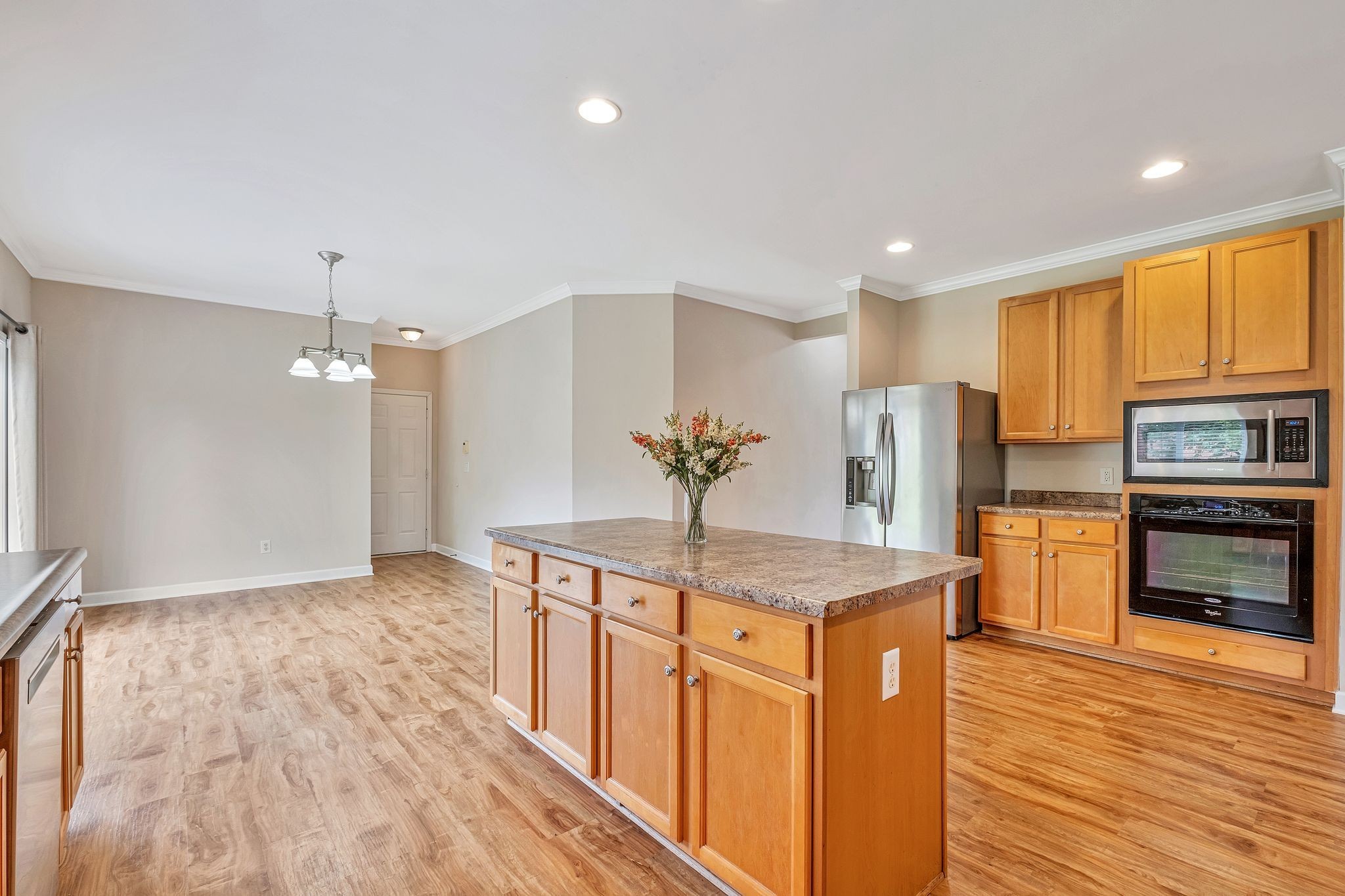 Franklin, Tennessee 37067, United States, 5 Bedrooms Bedrooms, ,3 BathroomsBathrooms,Residential,Active,173492