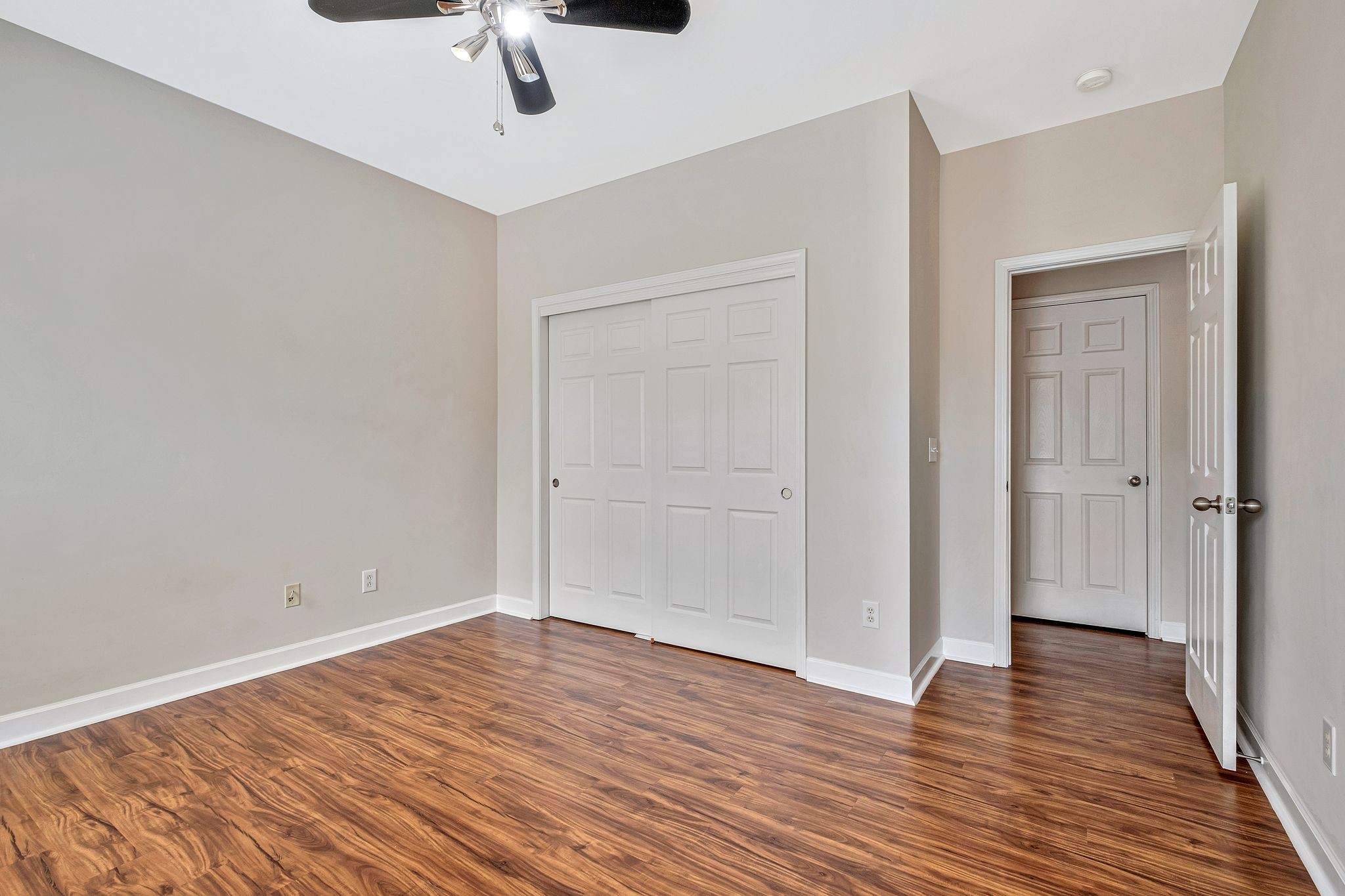 Franklin, Tennessee 37067, United States, 5 Bedrooms Bedrooms, ,3 BathroomsBathrooms,Residential,Active,173492