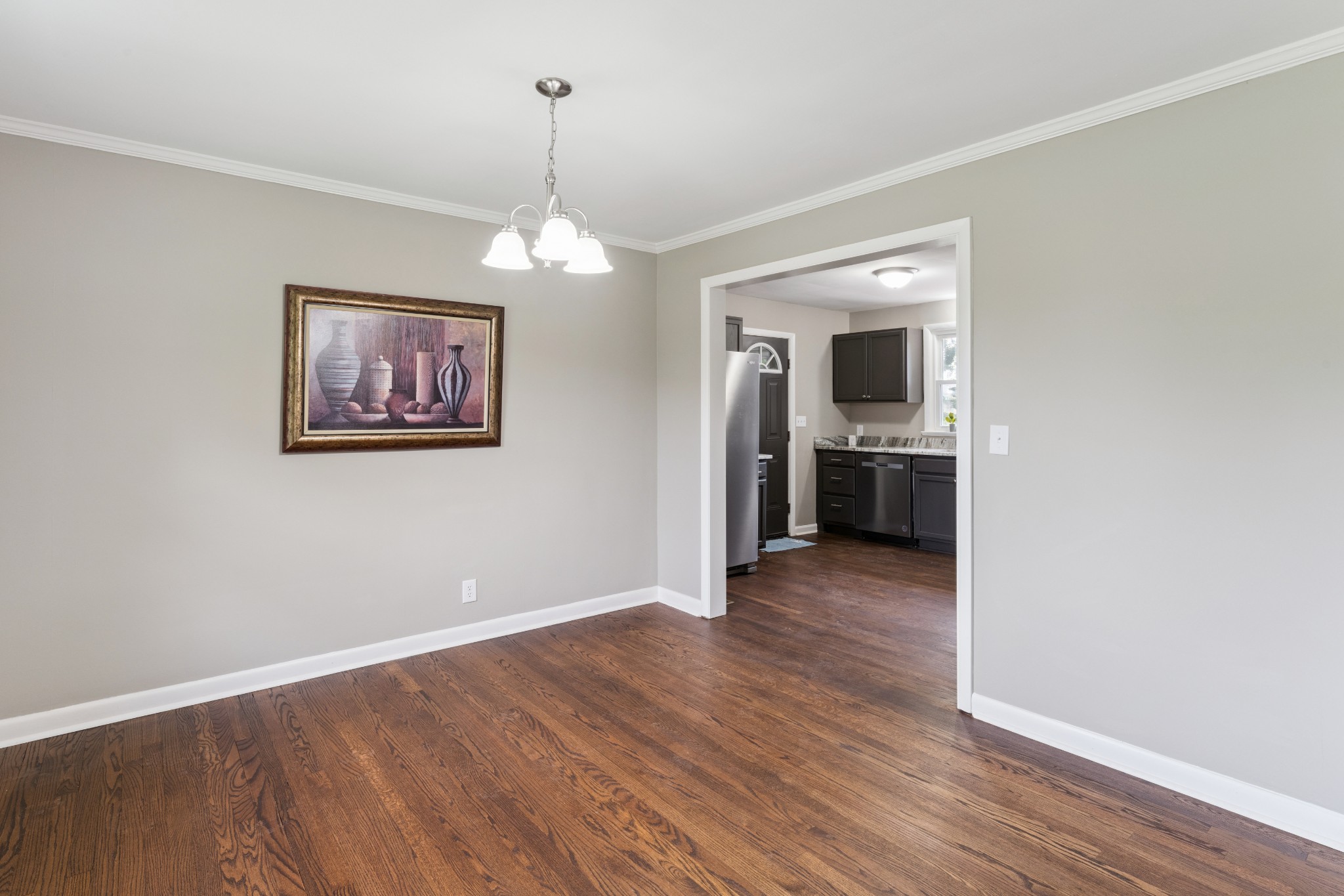 801 Lemont Dr