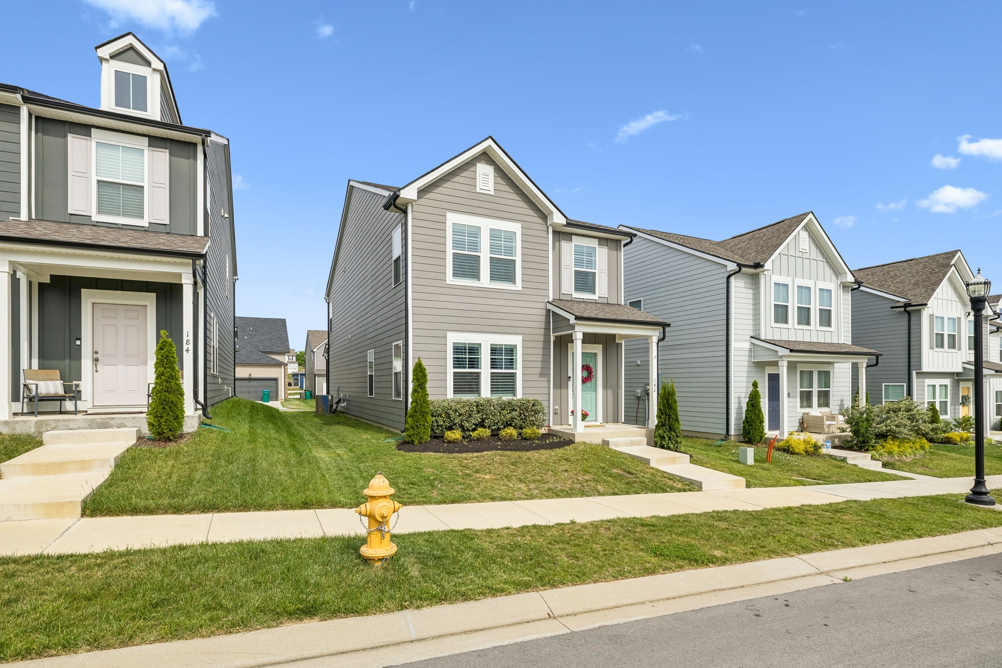 182 Oasis Dr