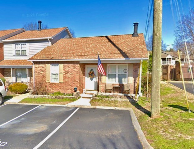 Photo 1 of 17 — 430 Walton Ferry Rd 200, Hendersonville, TN 37075