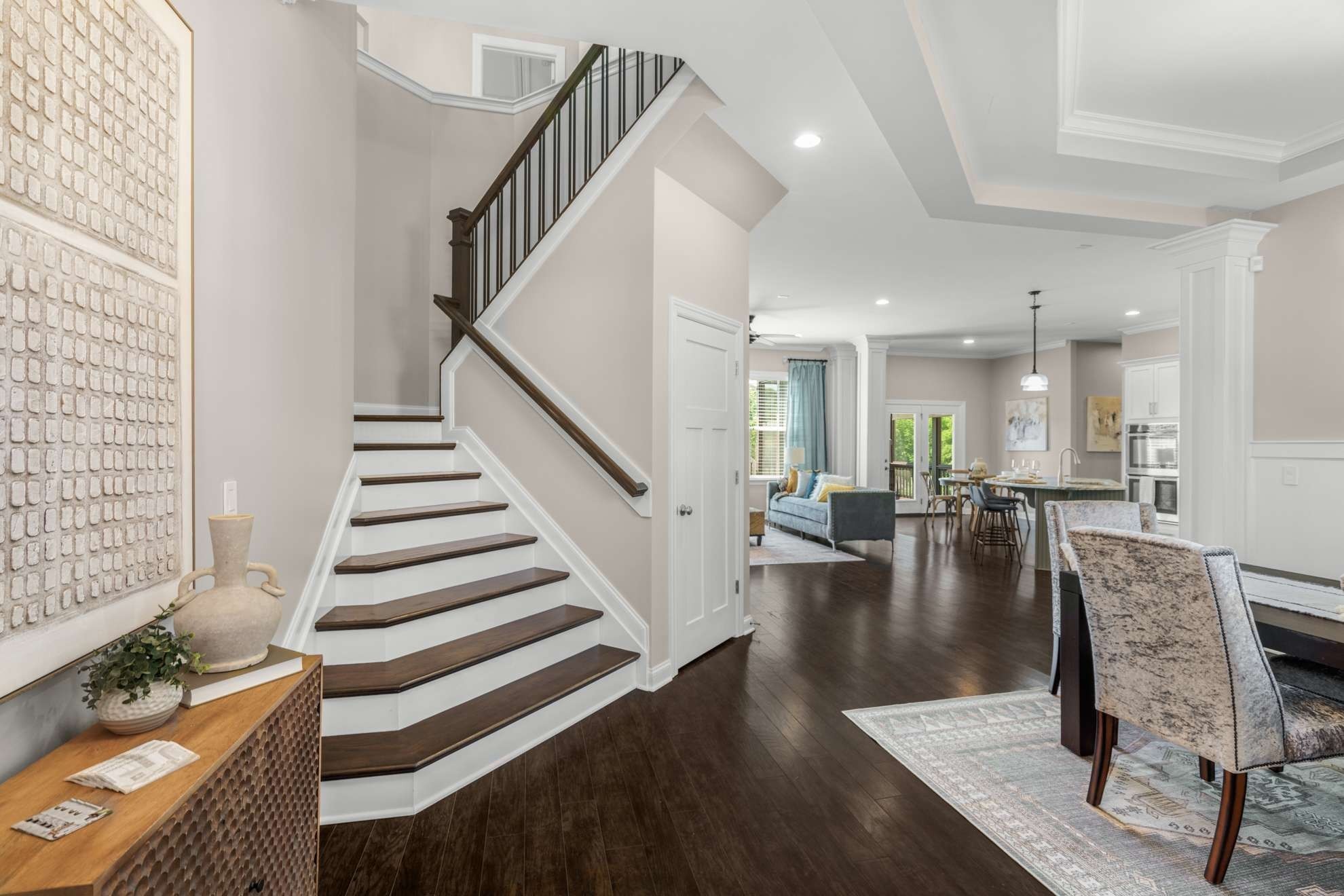 326 Crescent Moon Cir