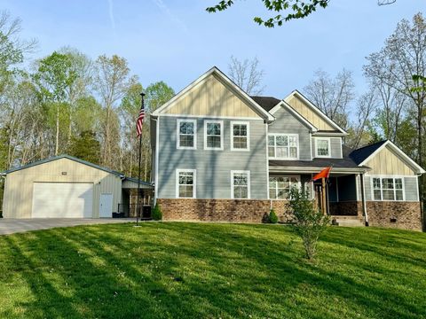 573 Swift Ln Cunningham TN 37052