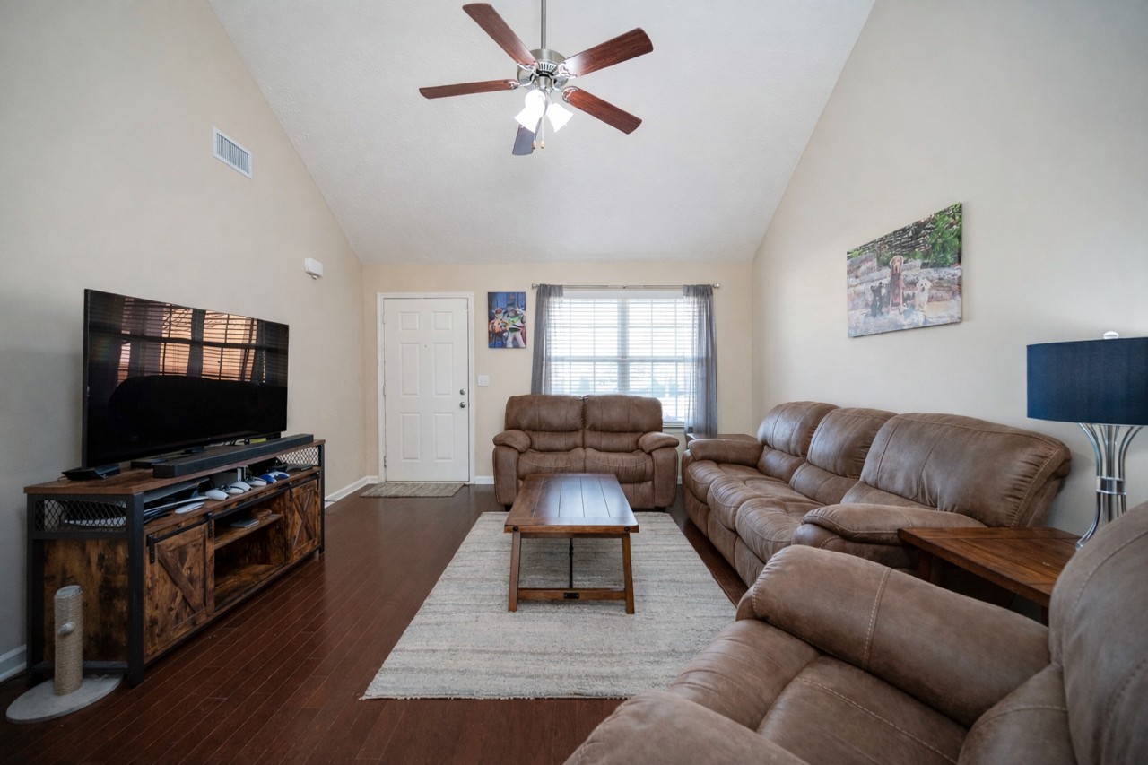 3448 Risen Star Dr