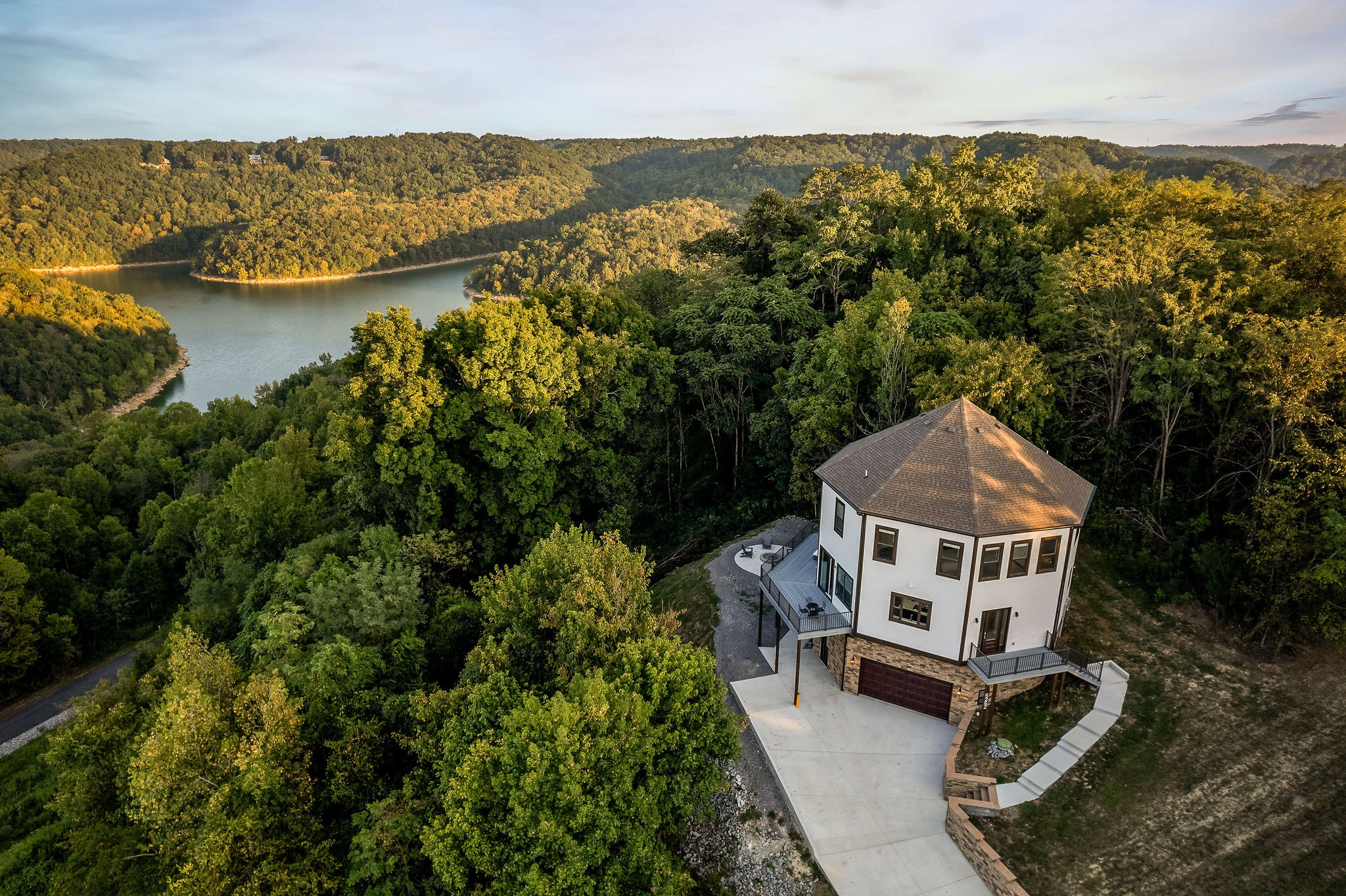 5262 Coconut Ridge Rd