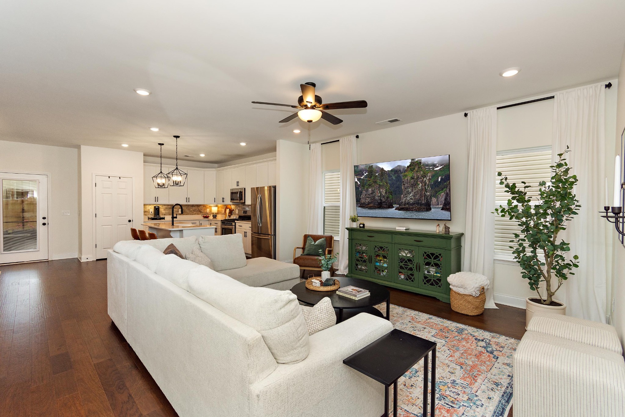 345 Telavera Dr