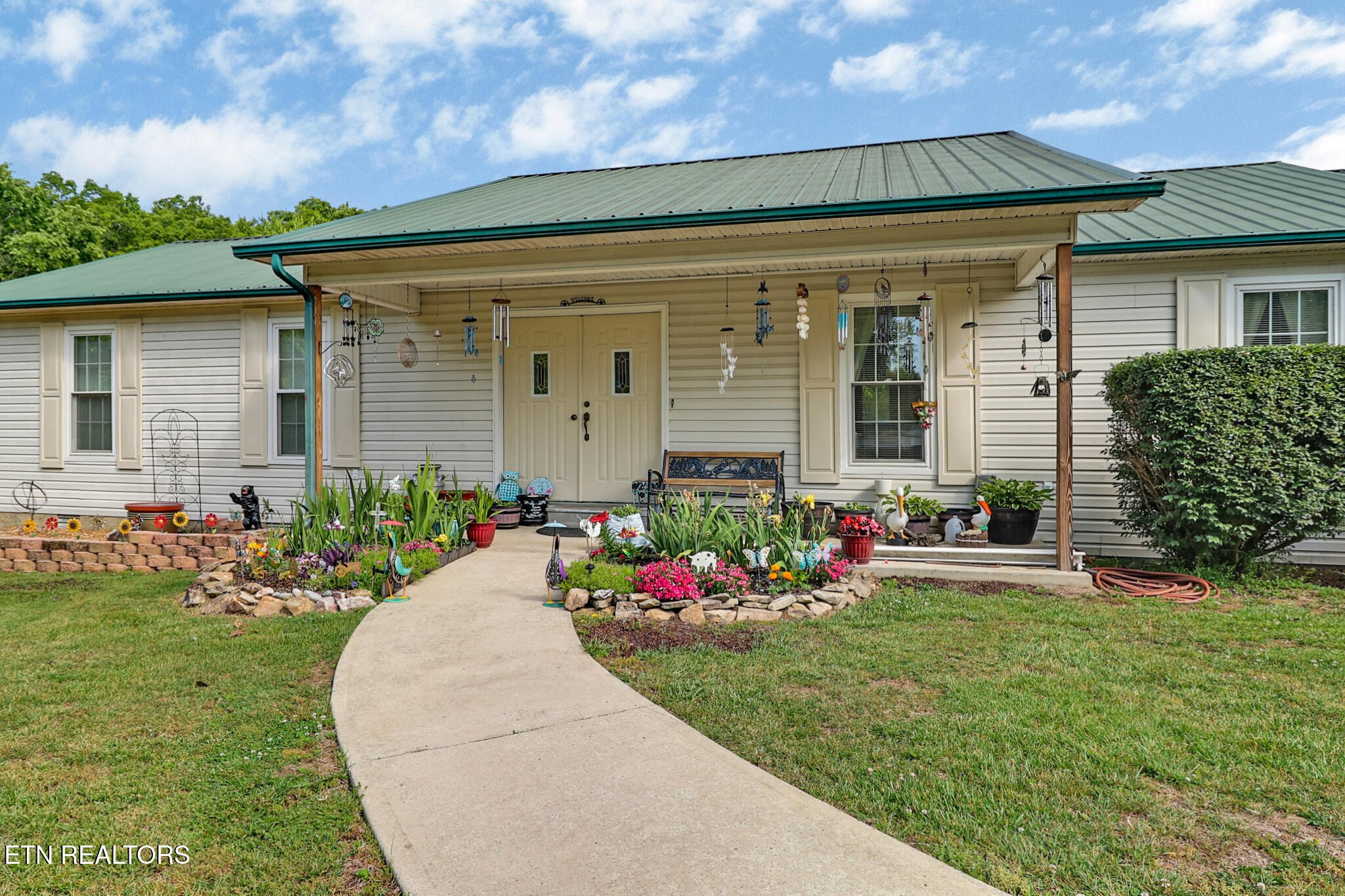 502 Rector Rd