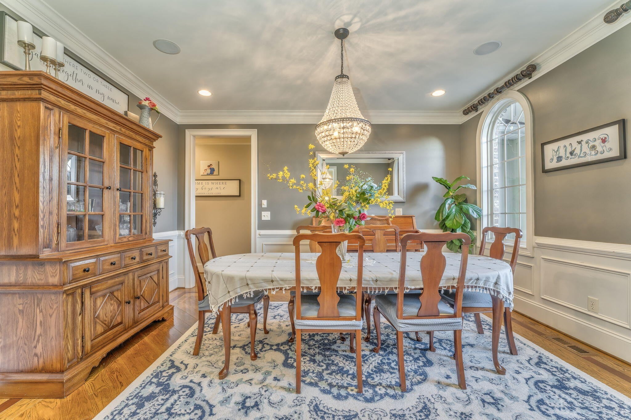 1801 St Ives Place