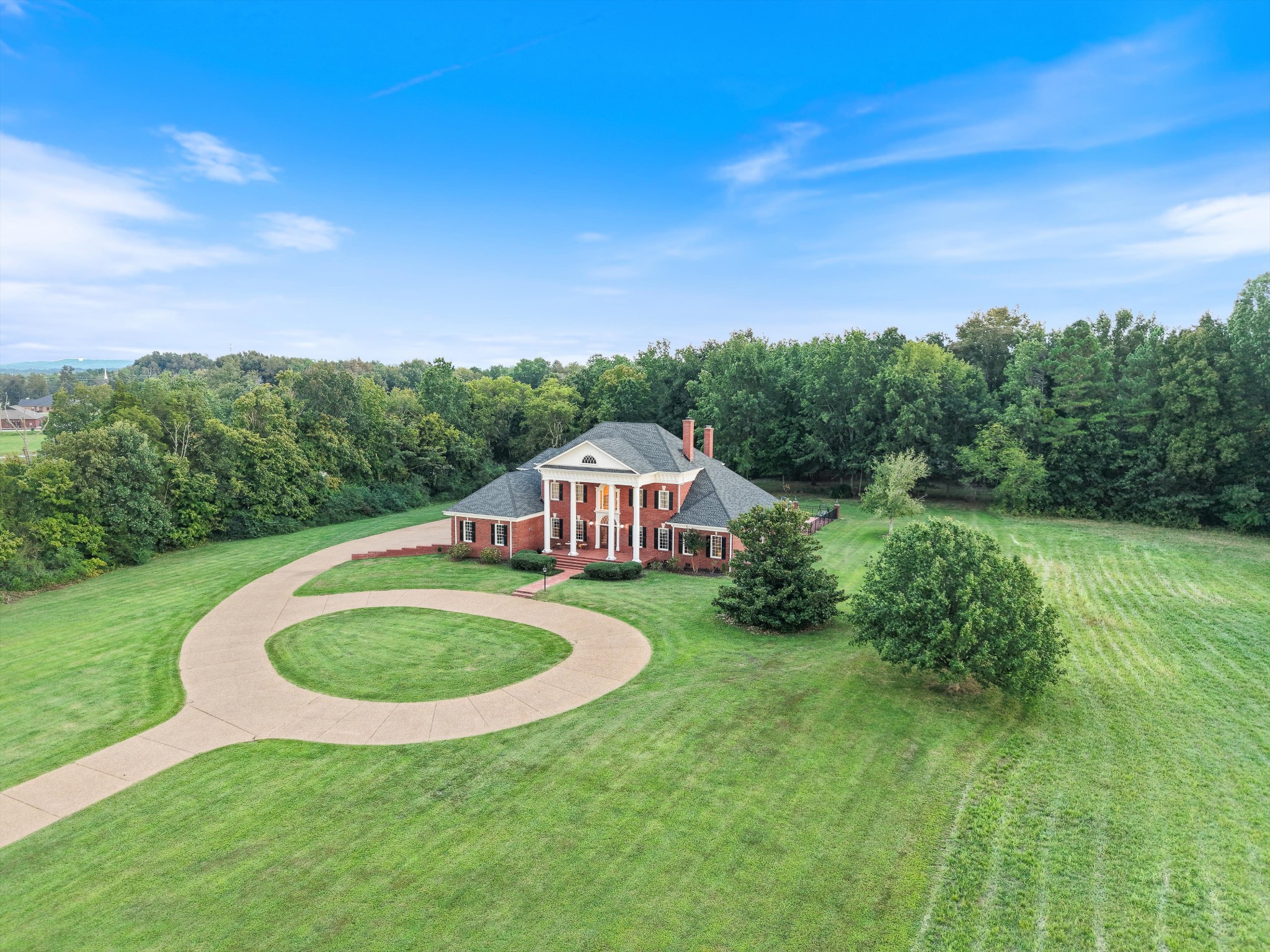 1465 New Columbia Hwy