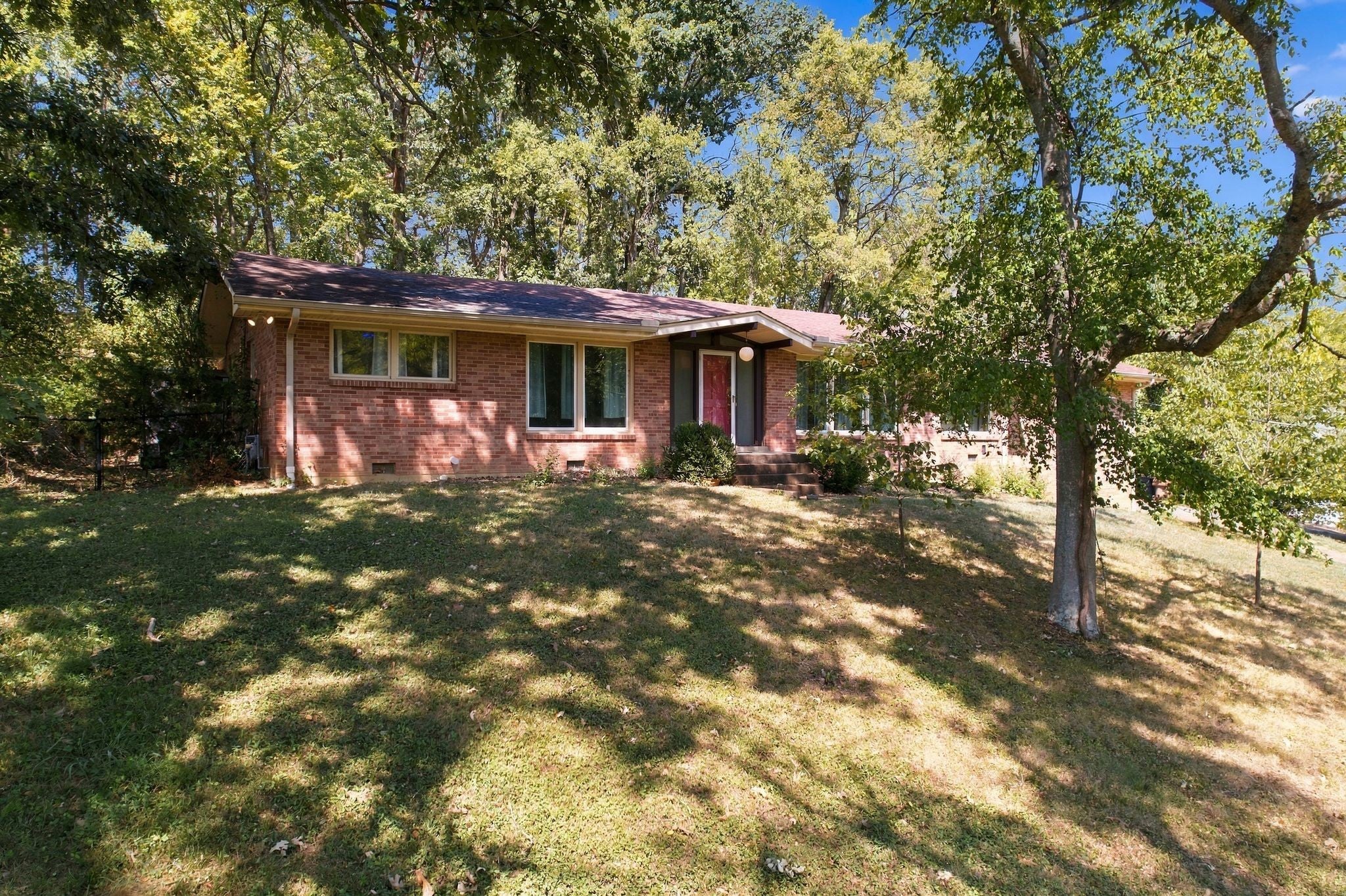 195 Forestwood Dr