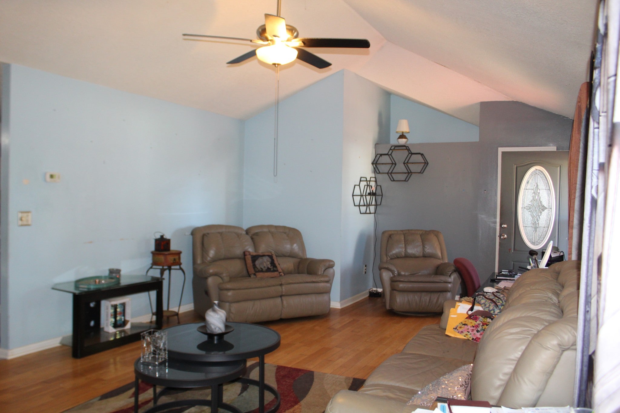537 Isbell Ln