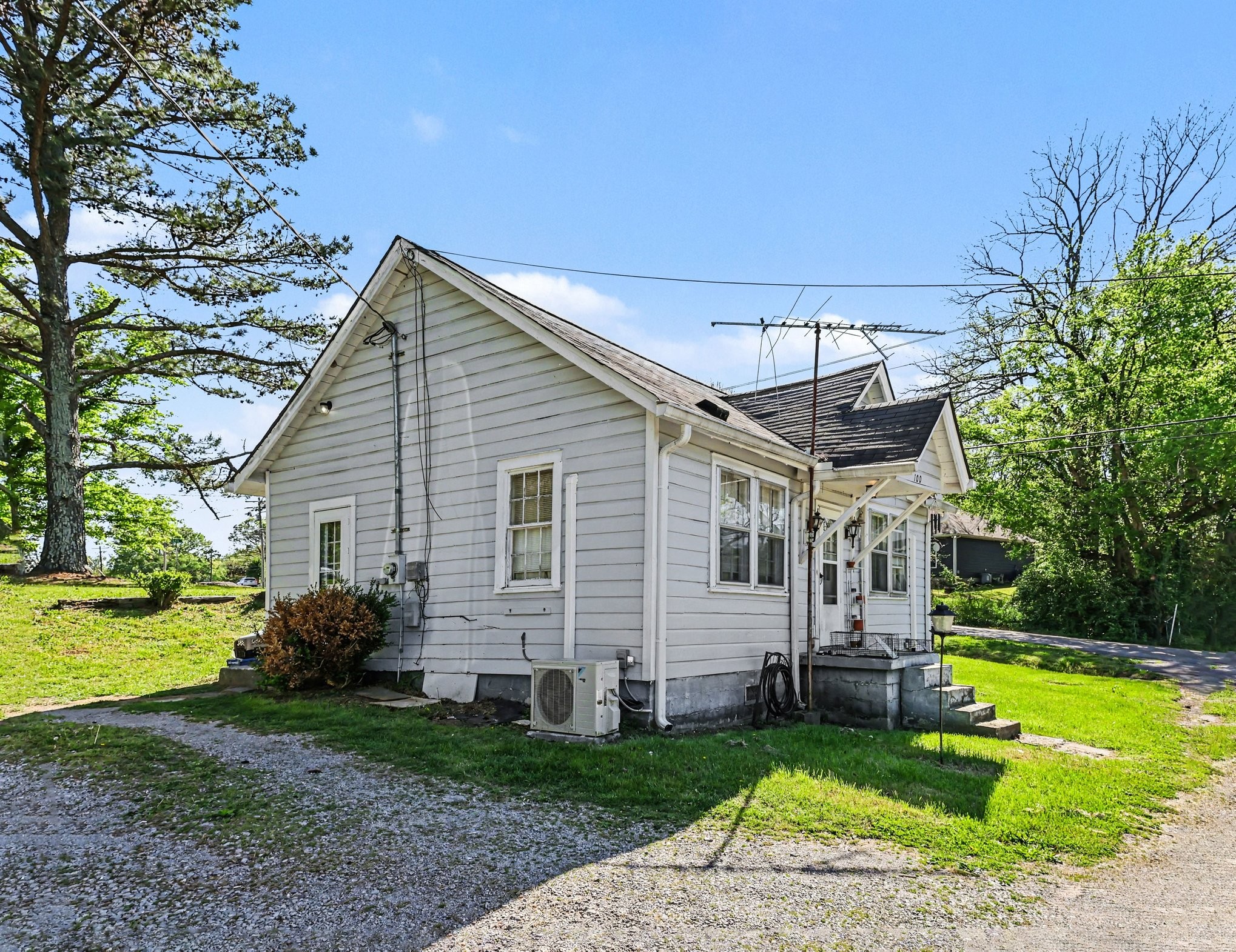 100 Morgan Springs Rd