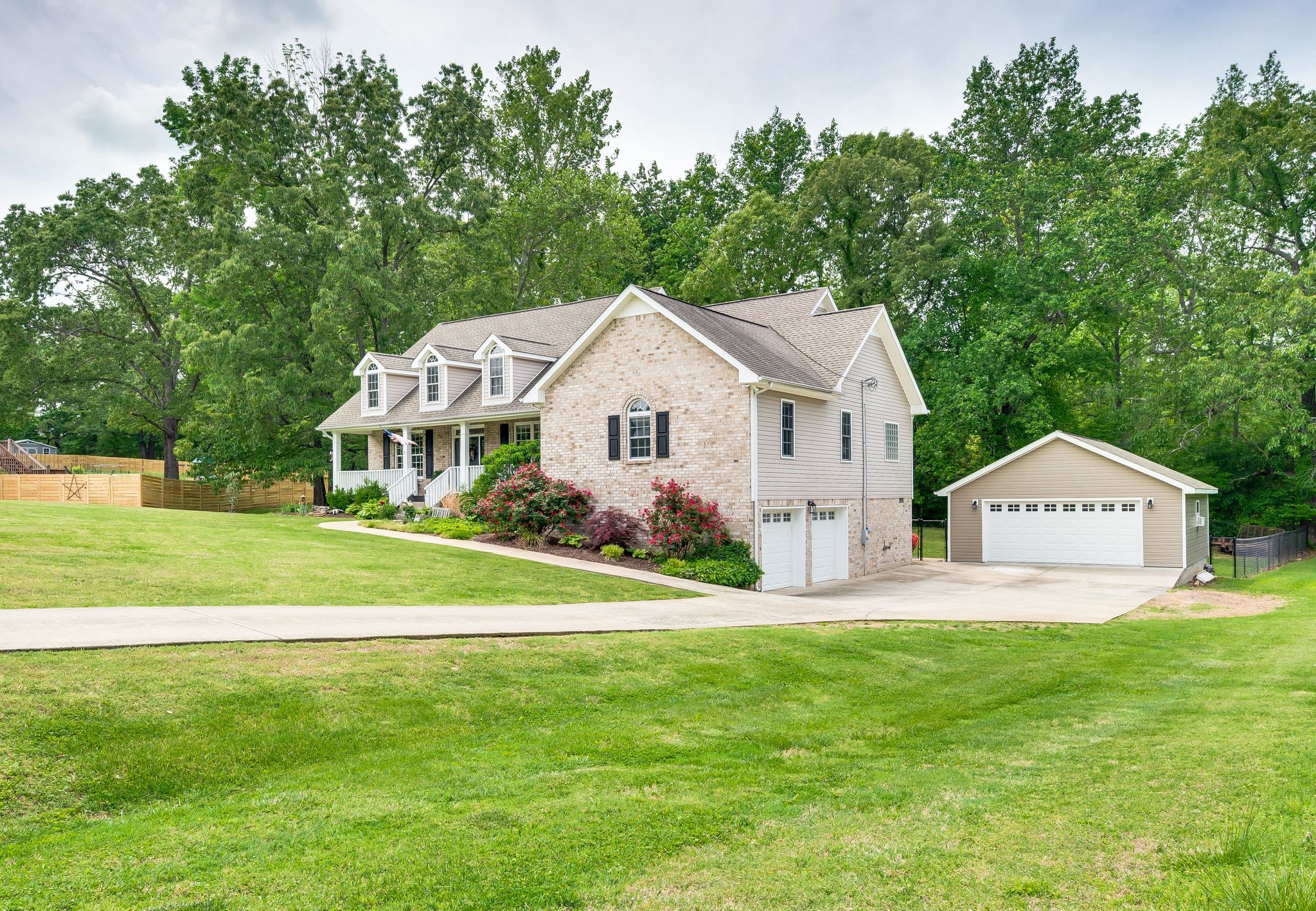 519 Aubrey Ln
