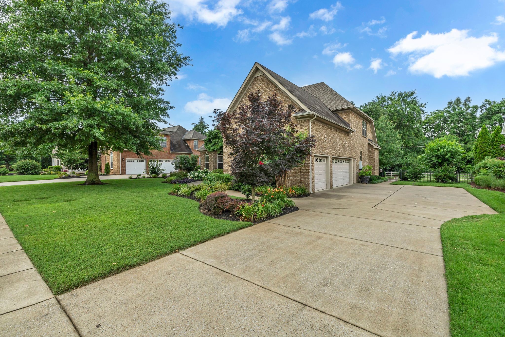 Middle Tennessee Properties 2 2711 Crowne Pointe Dr