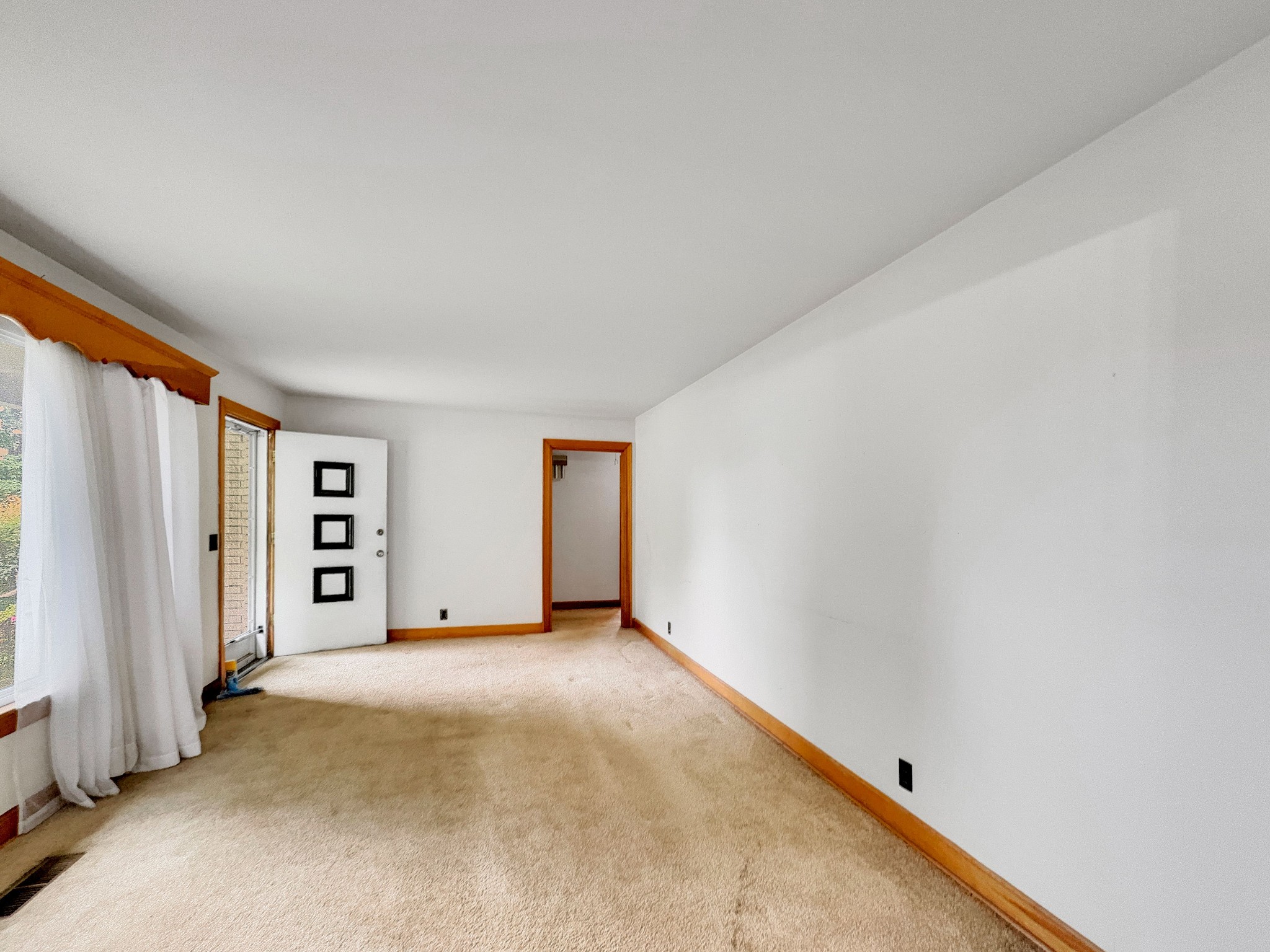 326 Jacksonian Dr
