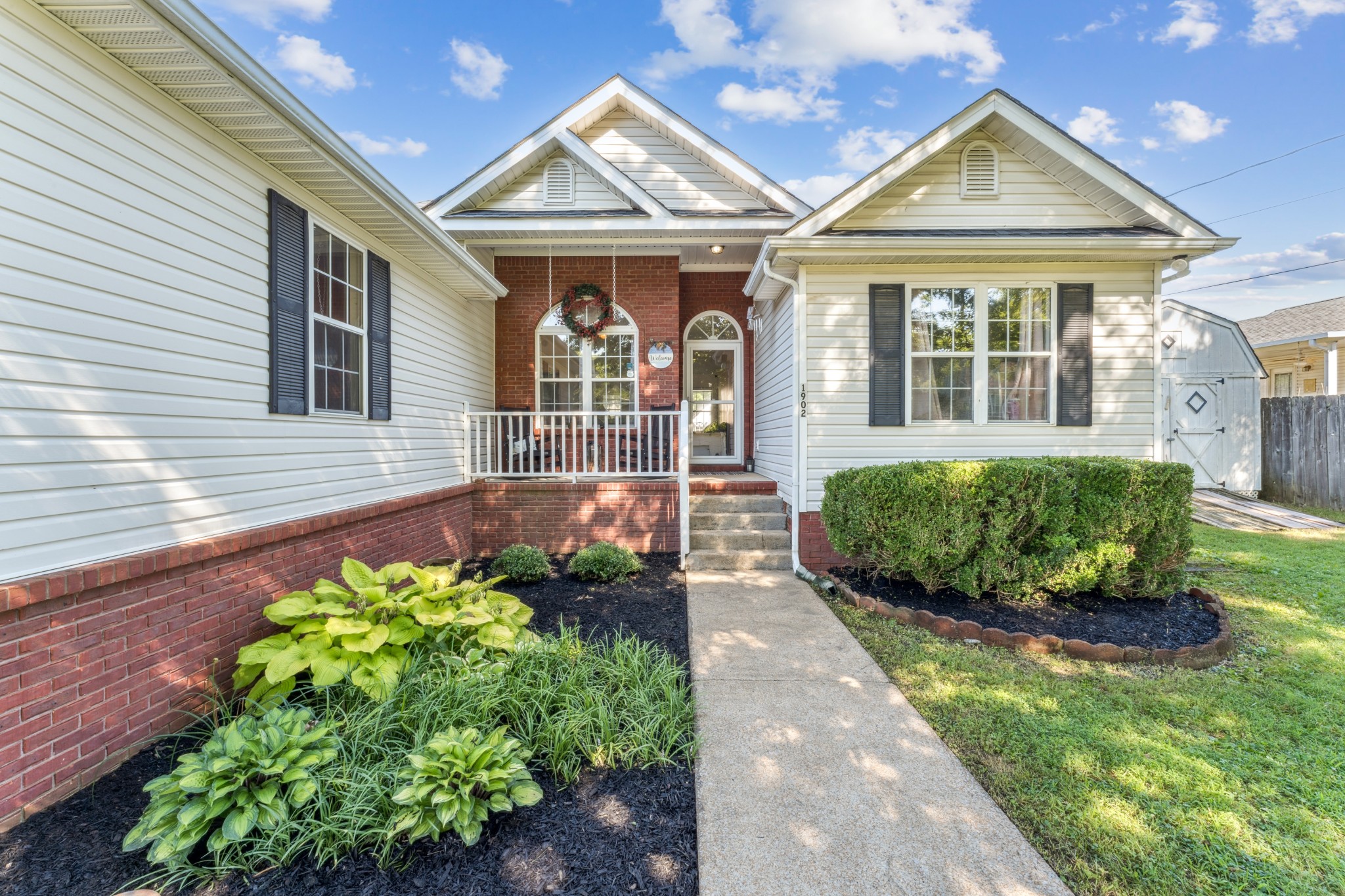 1902 Vicksburg Cir