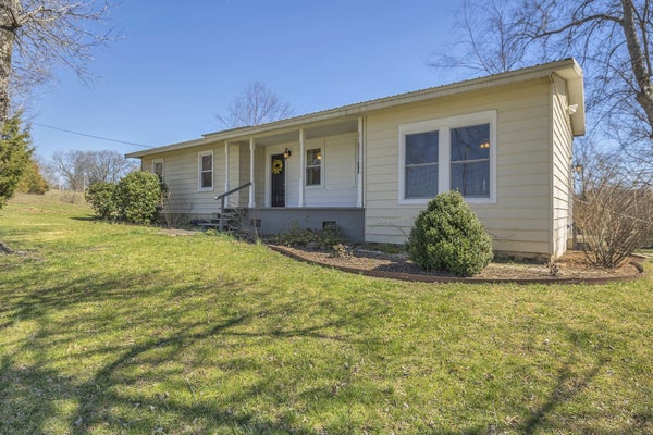 2084 CENTER POINT RD, PULASKI, TN 38478 - Image c2a75db548df177dde126e2073c00575/886087097