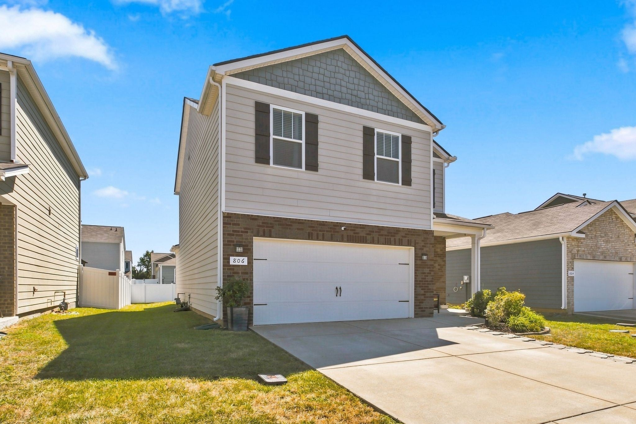806 Long Leaf Rd