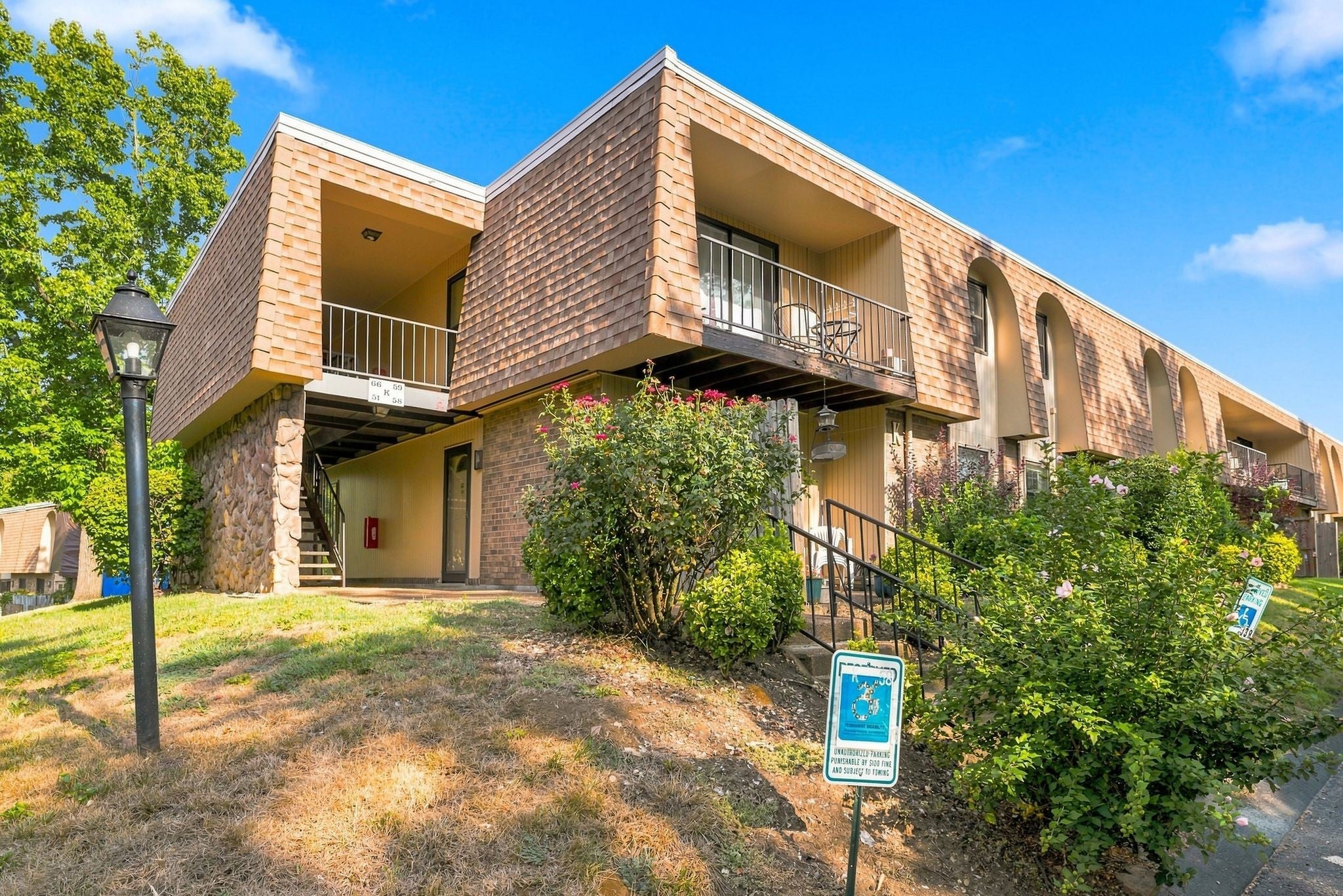 2.0-bed rental at 420 Walton Ln K66