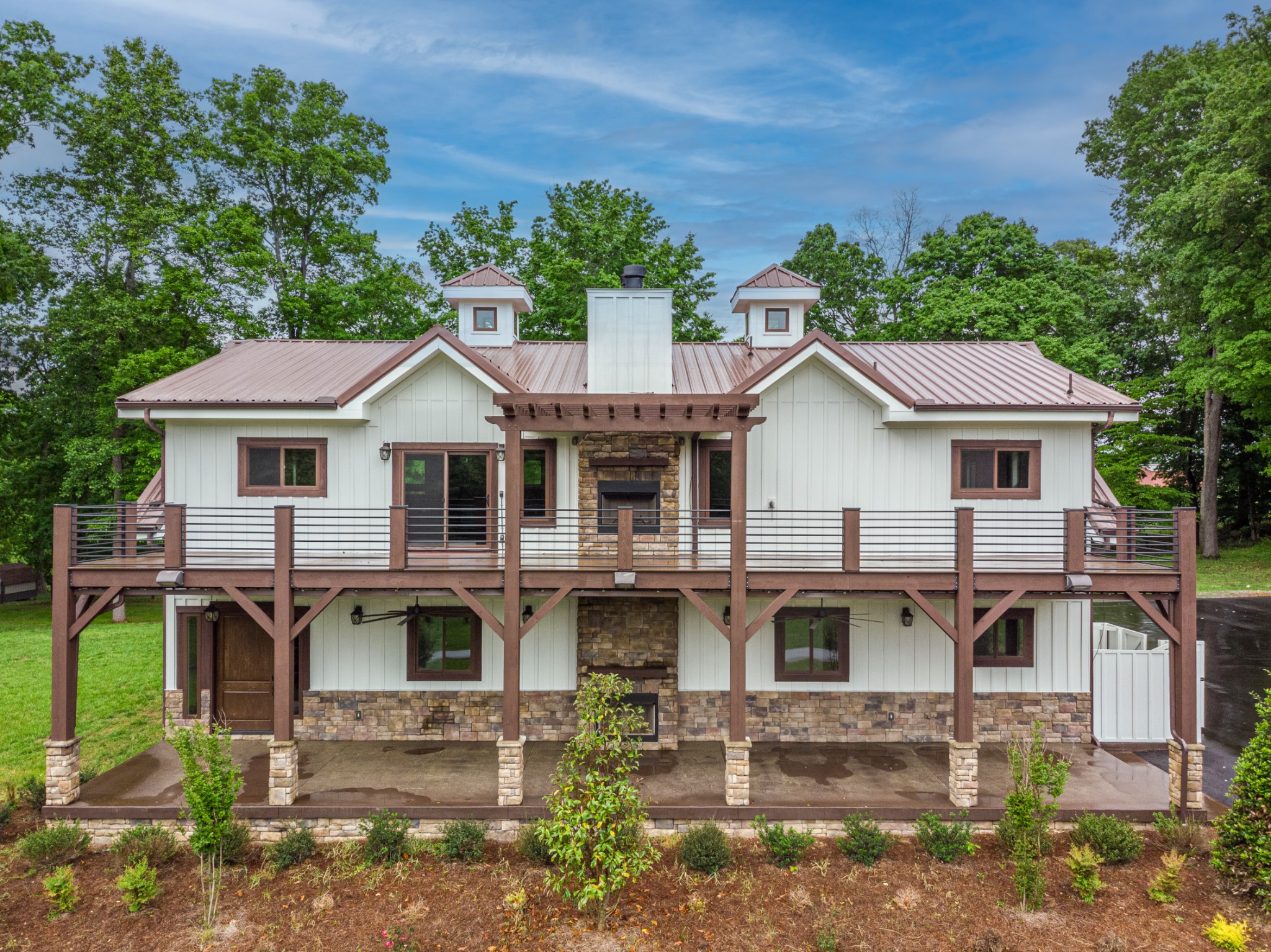 4451 Airport Rd