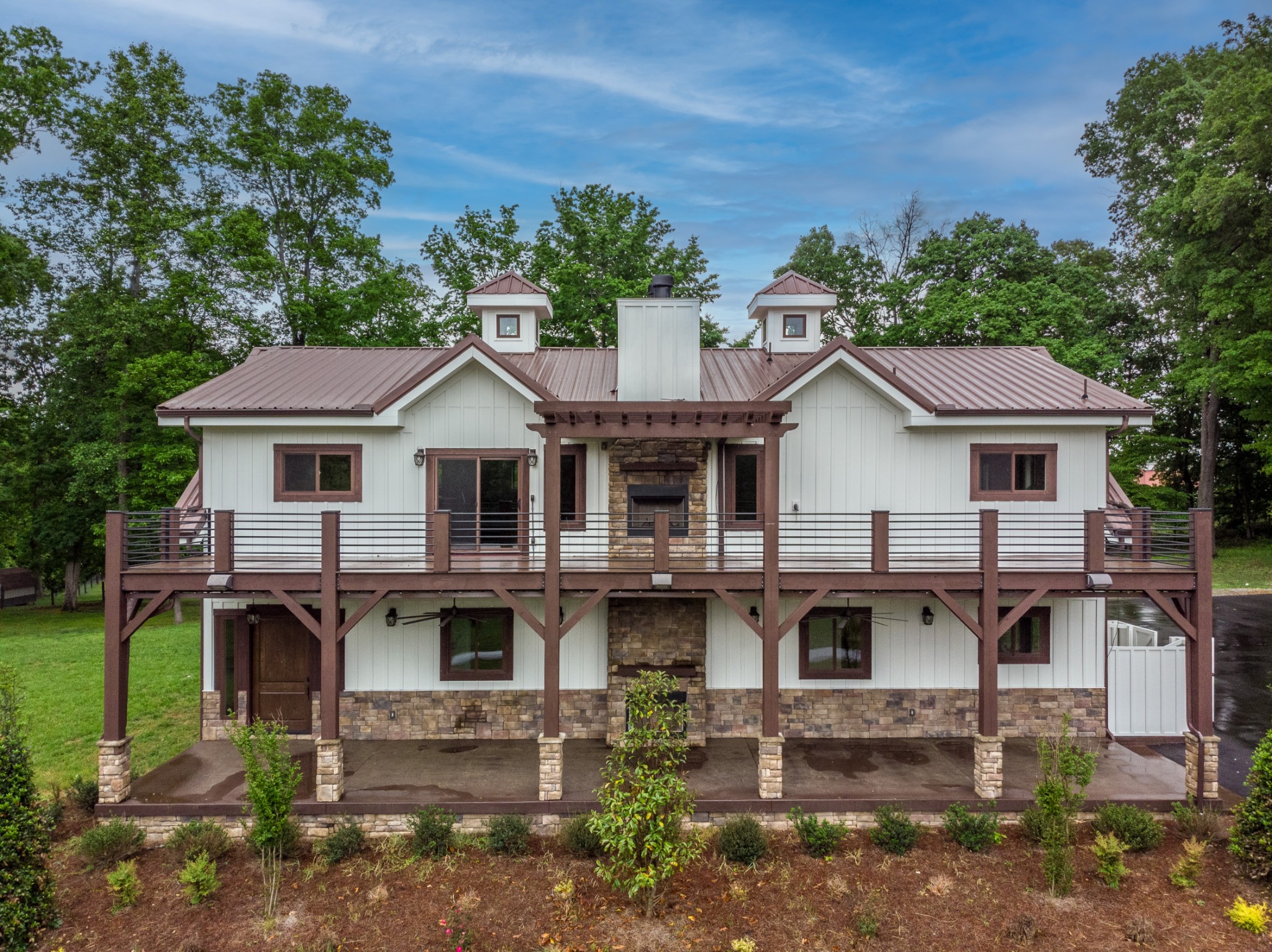 4451 Airport Rd