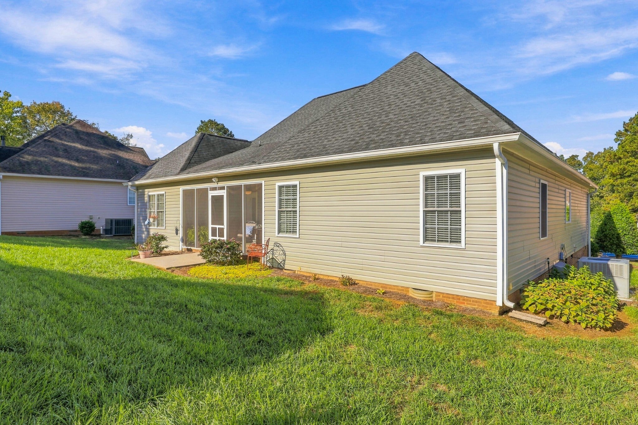 3414 Westhaven Place NW