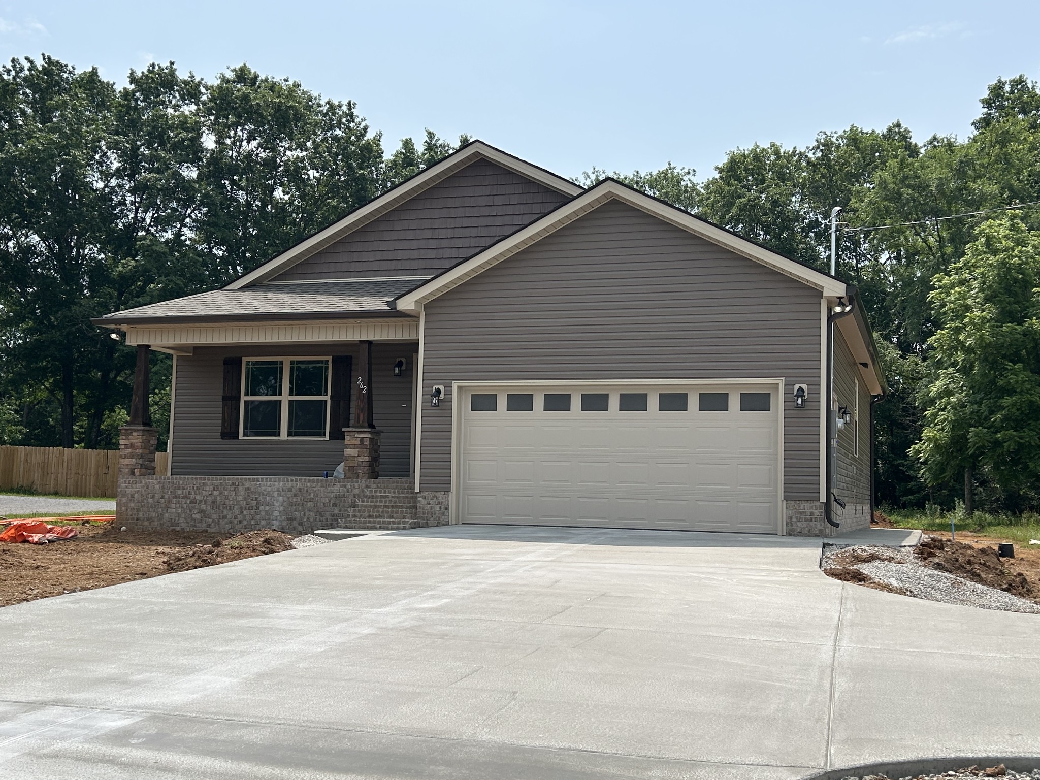 262 Stanley Blvd