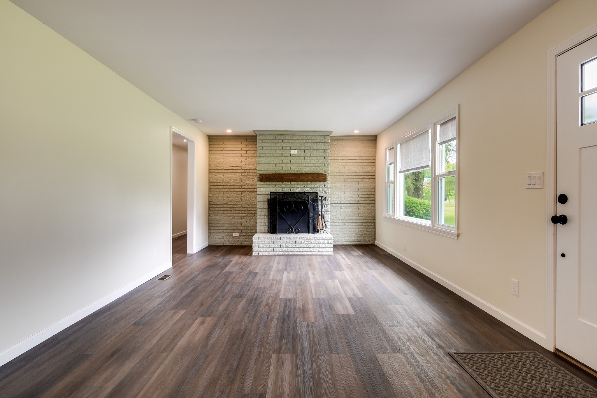 853 Rogers Rd