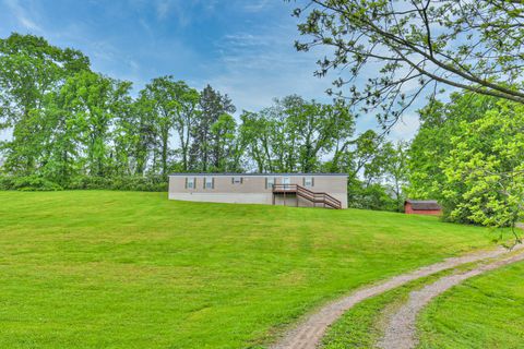 1687 Columbia Rock Rd, Columbia, TN 38401 - MLS#: 2867974