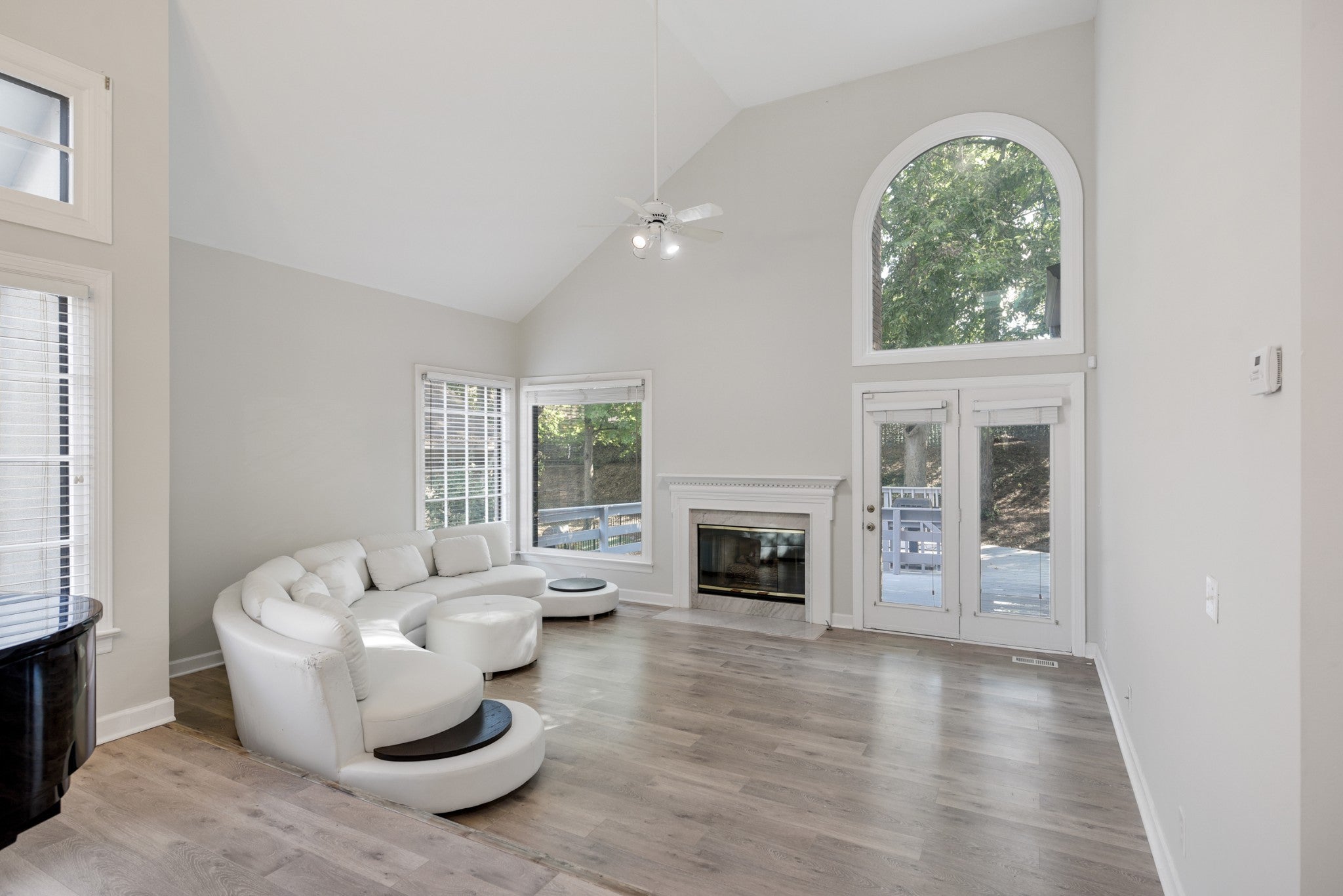 13 Ashington Ln