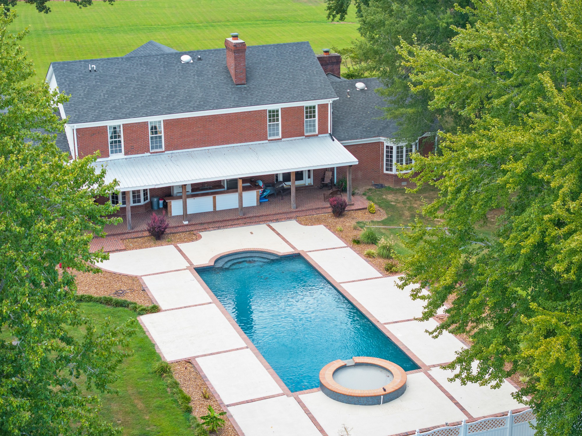 700 Dick Barry Ln