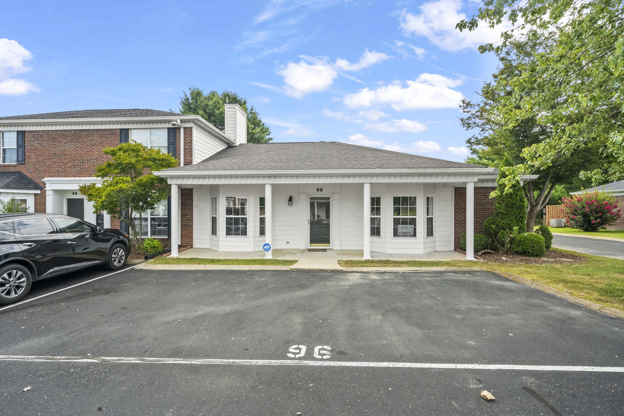 2121 Highway 12 S 96