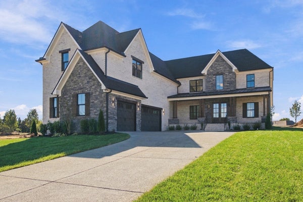 424 BELL LAKE RD, GALLATIN, TN 37066 - Image c2fe2a7401ecbeb681684cd6ee7a5122/1118687172