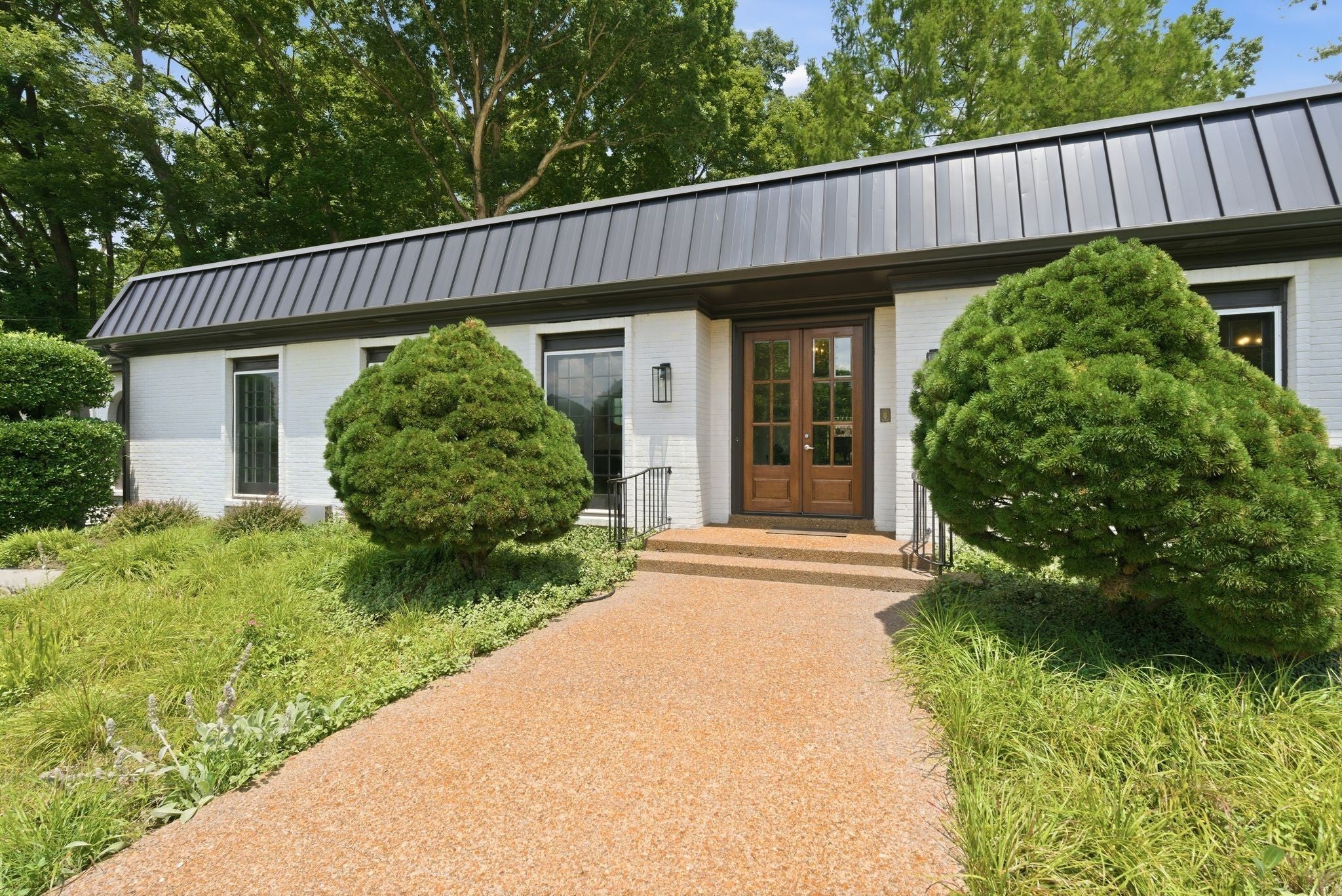 3-bed home for rent in Brentwood, TN 37027, 5430 Camelot Rd 5430 Camelot Rd, Brentwood TN 37027 3-bed home, photo 2 of 60