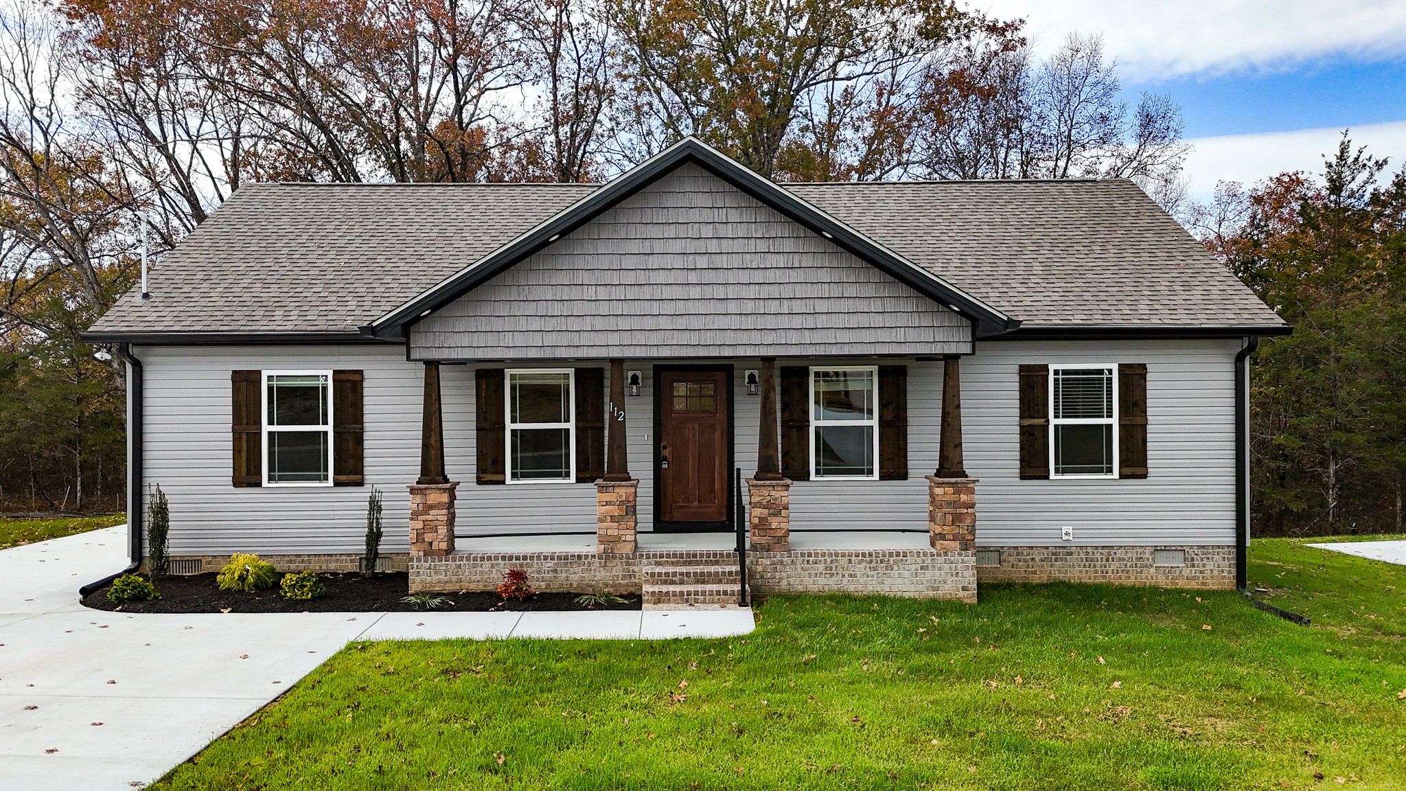 112 Demombreum Circle