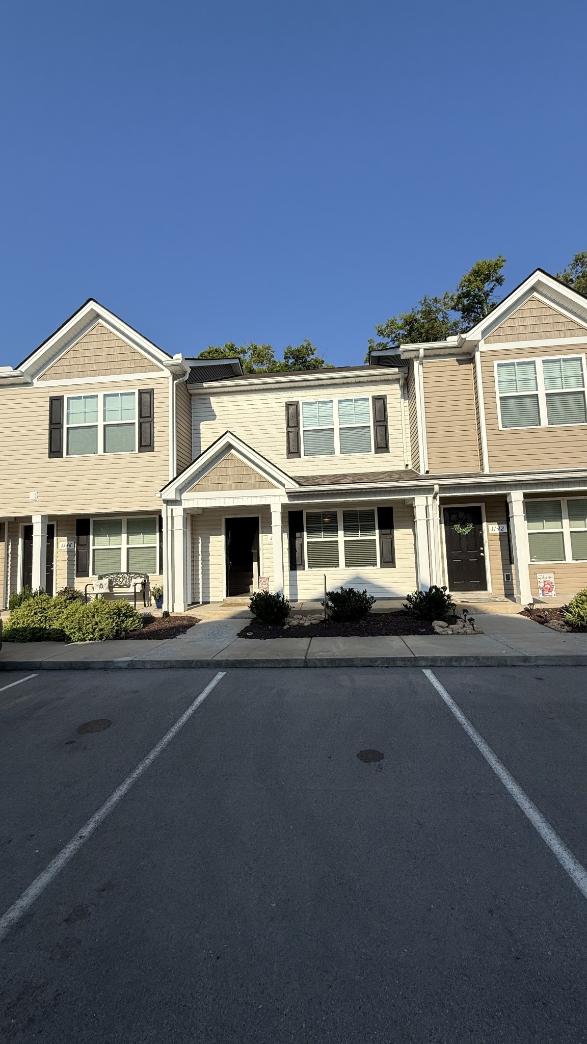 1144 Tradition Trl 52