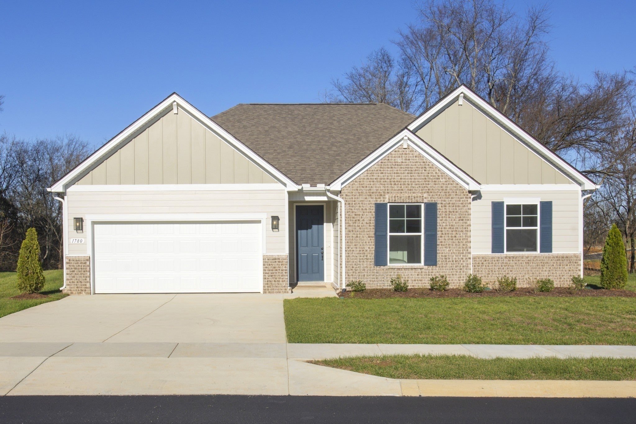 2402 Hartman Cove