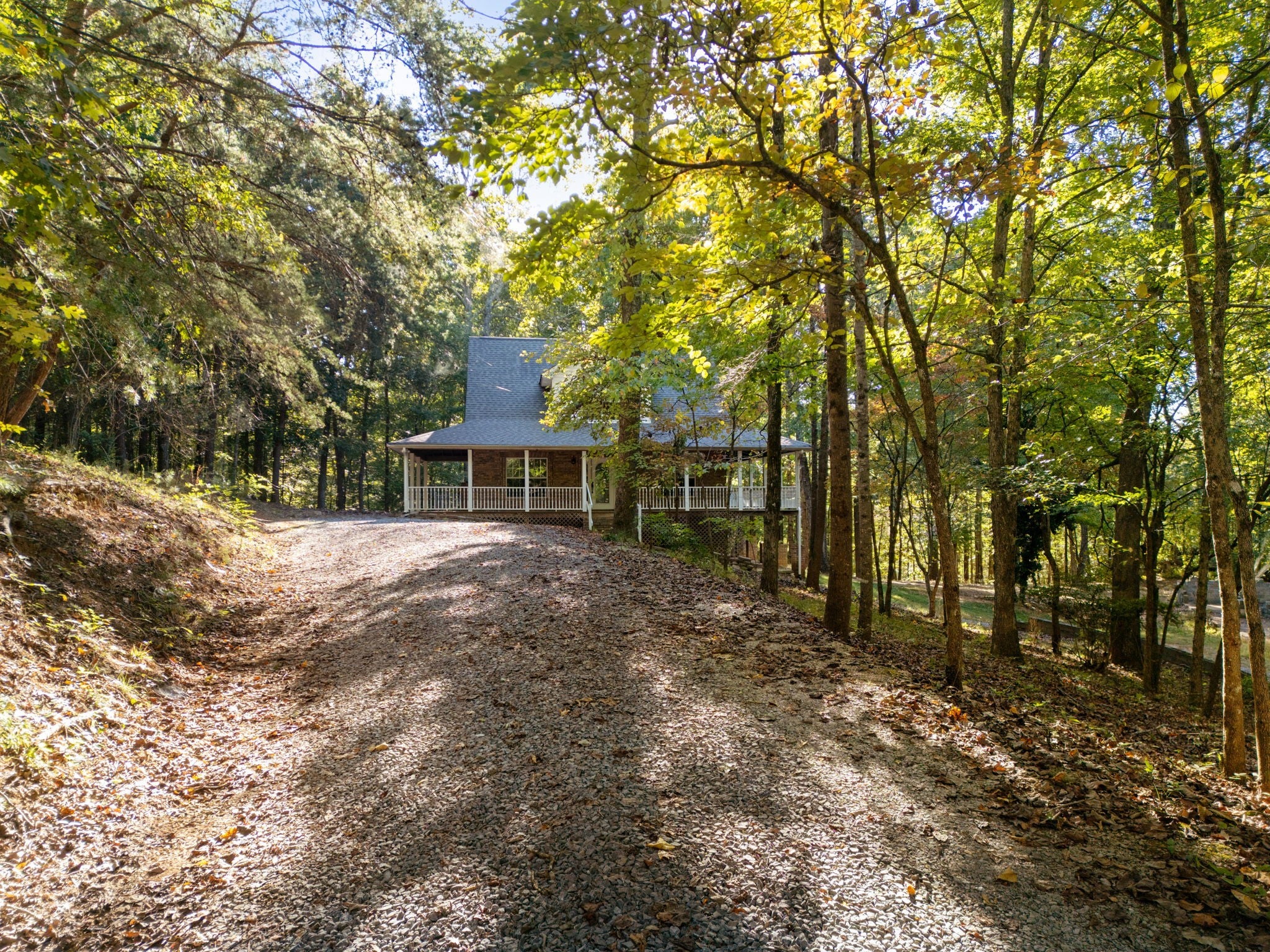 1084 Mountain Rd
