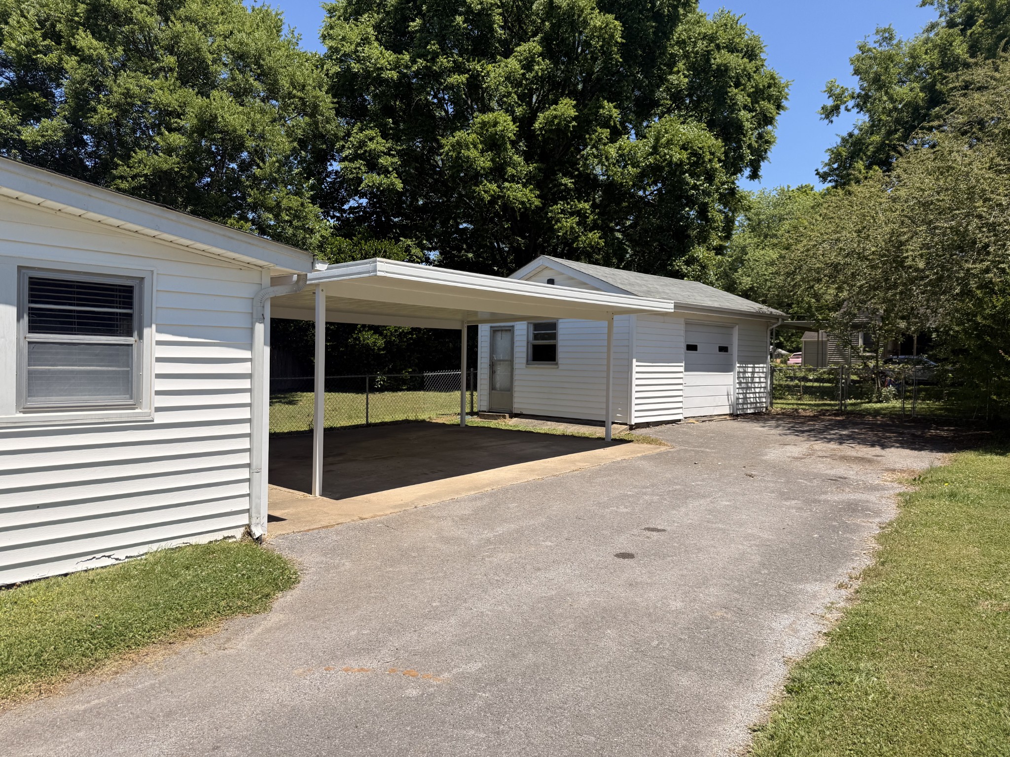 903 Shelbyview Dr