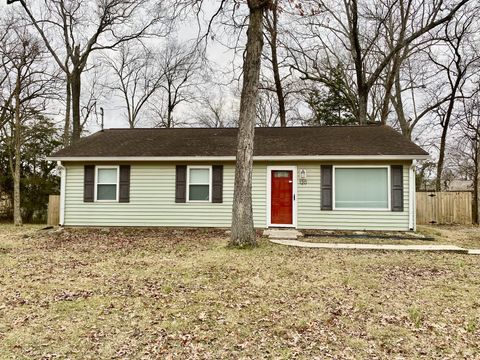 120 Holloway Dr Lebanon TN 37087