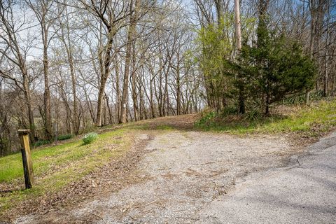 303 E Hill Rd Gainesboro TN 38562