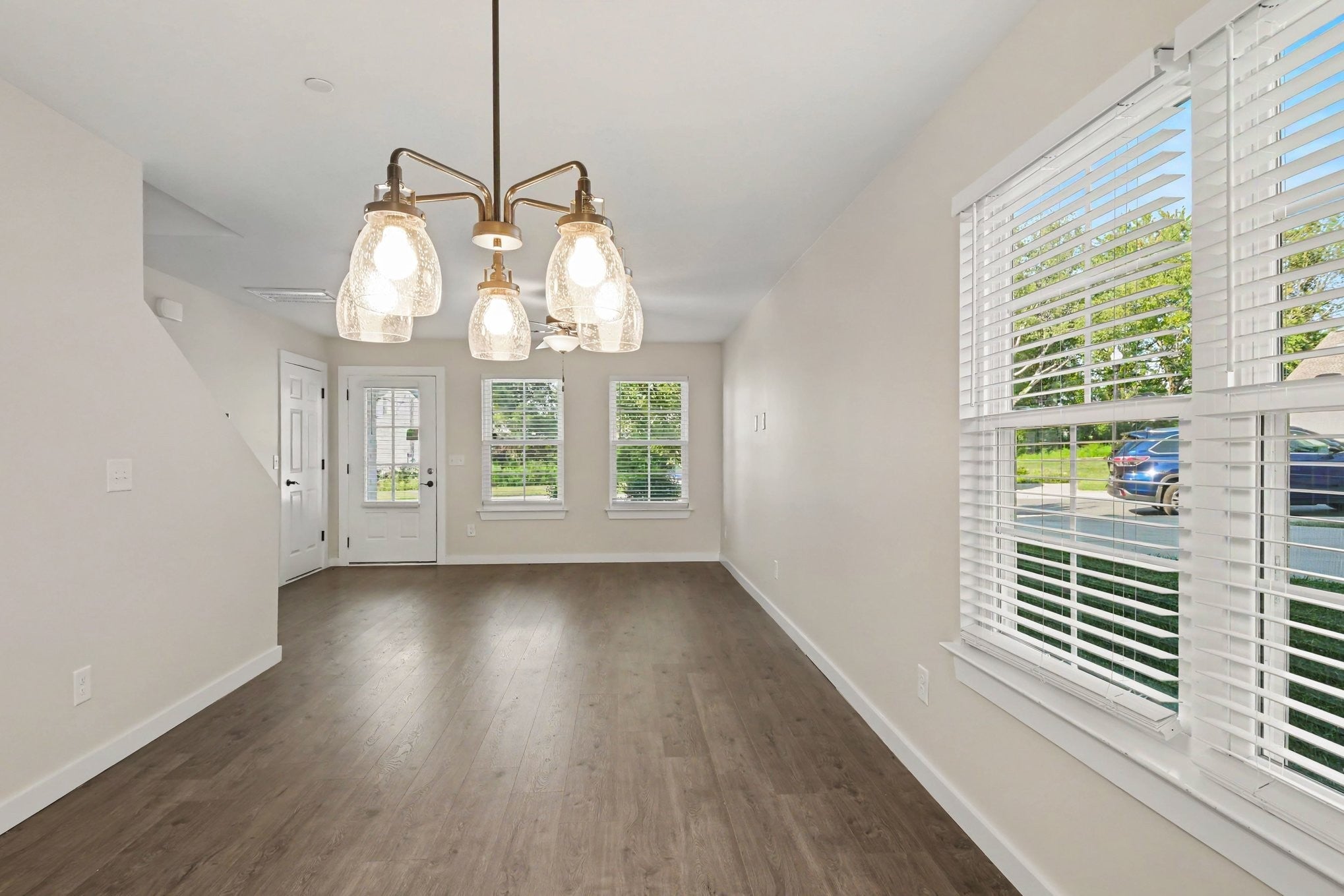 202 Emmett Dr