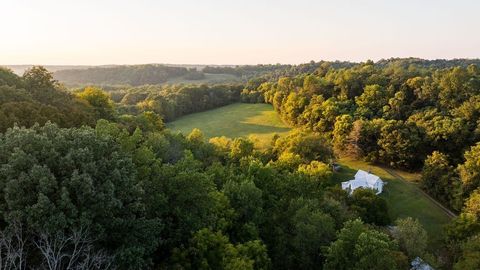 3685 Martin Ervin Rd Santa Fe TN 38482