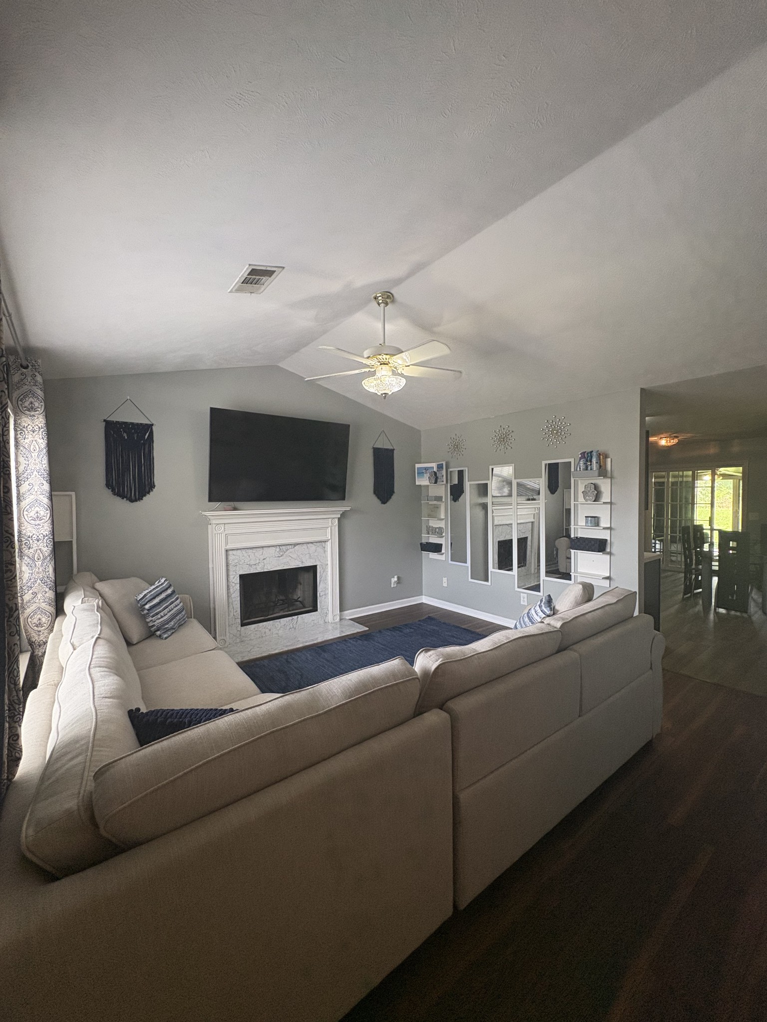 622 Mable Dr